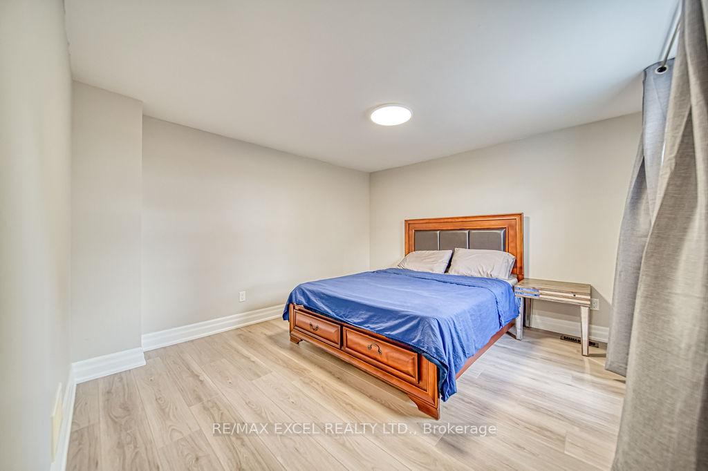 Photo 18 of 5472 19th Avenue, Markham, Rural Markham — HOMEH