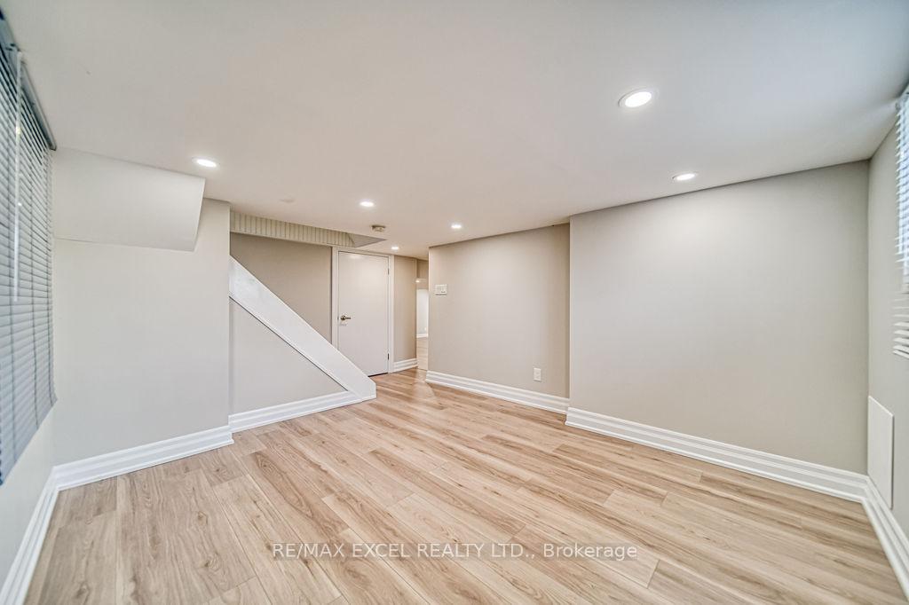 Photo 33 of 5472 19th Avenue, Markham, Rural Markham — HOMEH