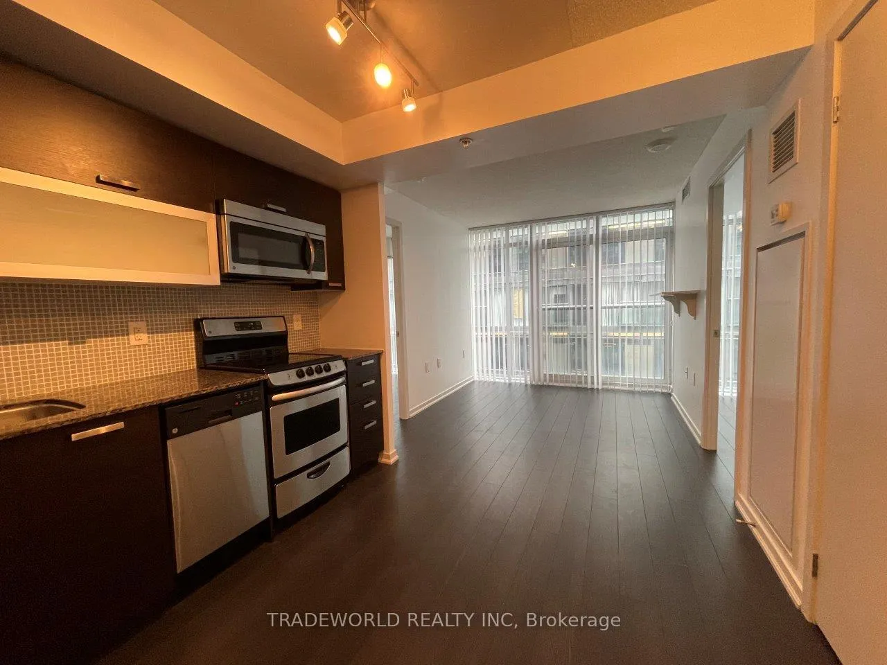 Photo 13 of Unit 1207W, 36 Lisgar Street, Toronto, Little Portugal — HOMEH