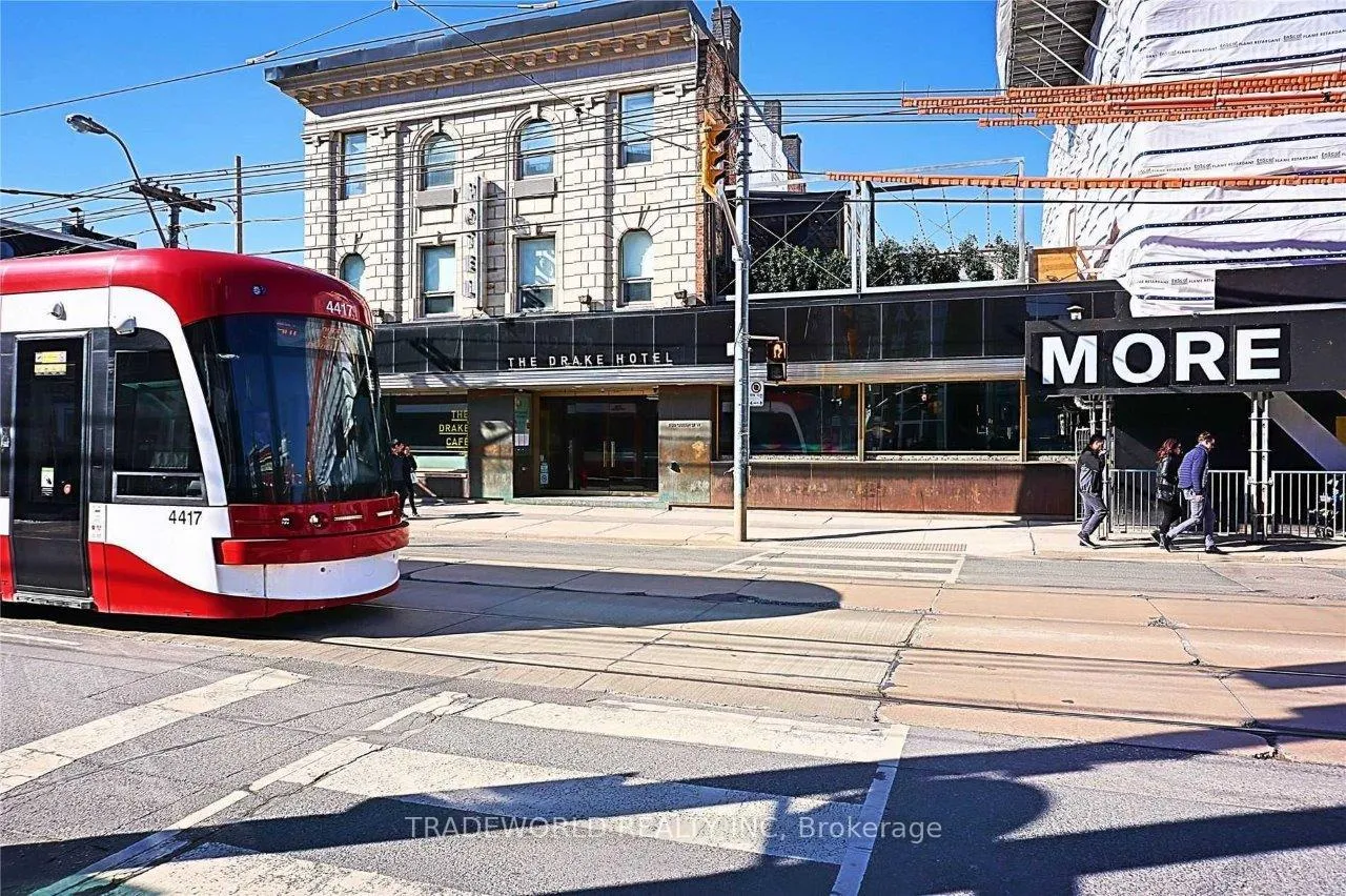Photo 31 of Unit 1207W, 36 Lisgar Street, Toronto, Little Portugal — HOMEH
