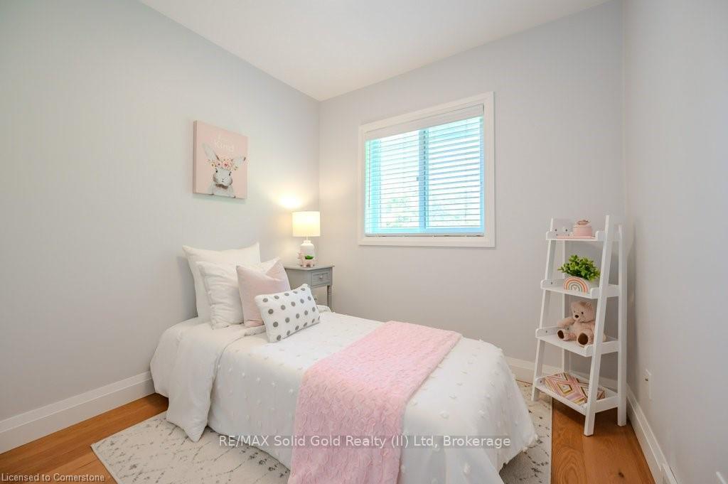 Photo 25 of 131 Wood Street, Kitchener — HOMEH