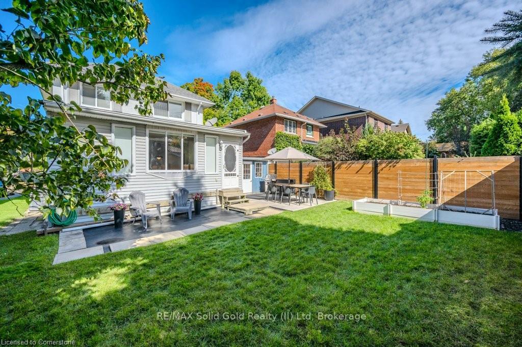 Photo 43 of 131 Wood Street, Kitchener — HOMEH