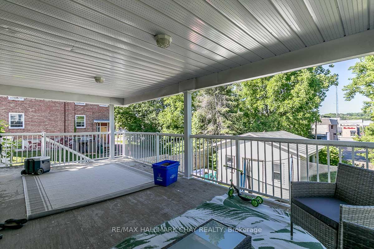 Photo 14 of 230 Queen Street, Midland — HOMEH