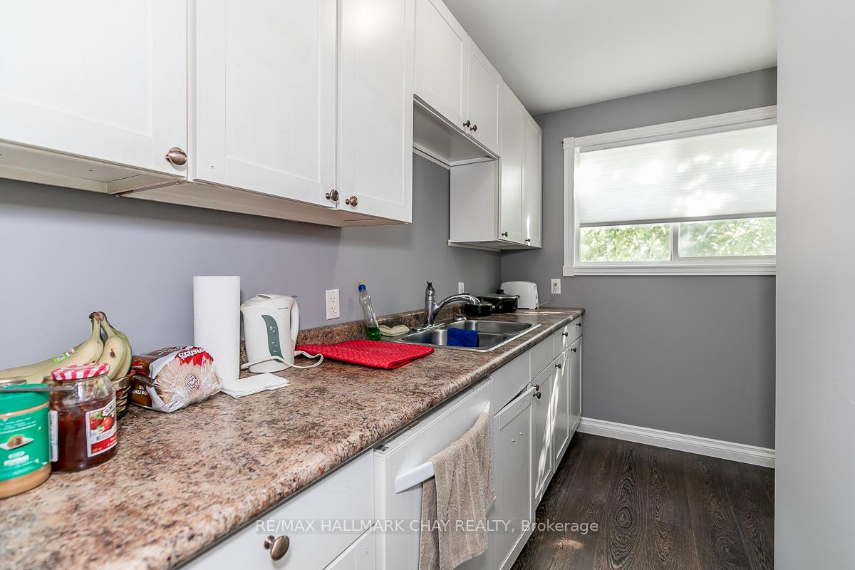 Photo 21 of 230 Queen Street, Midland — HOMEH