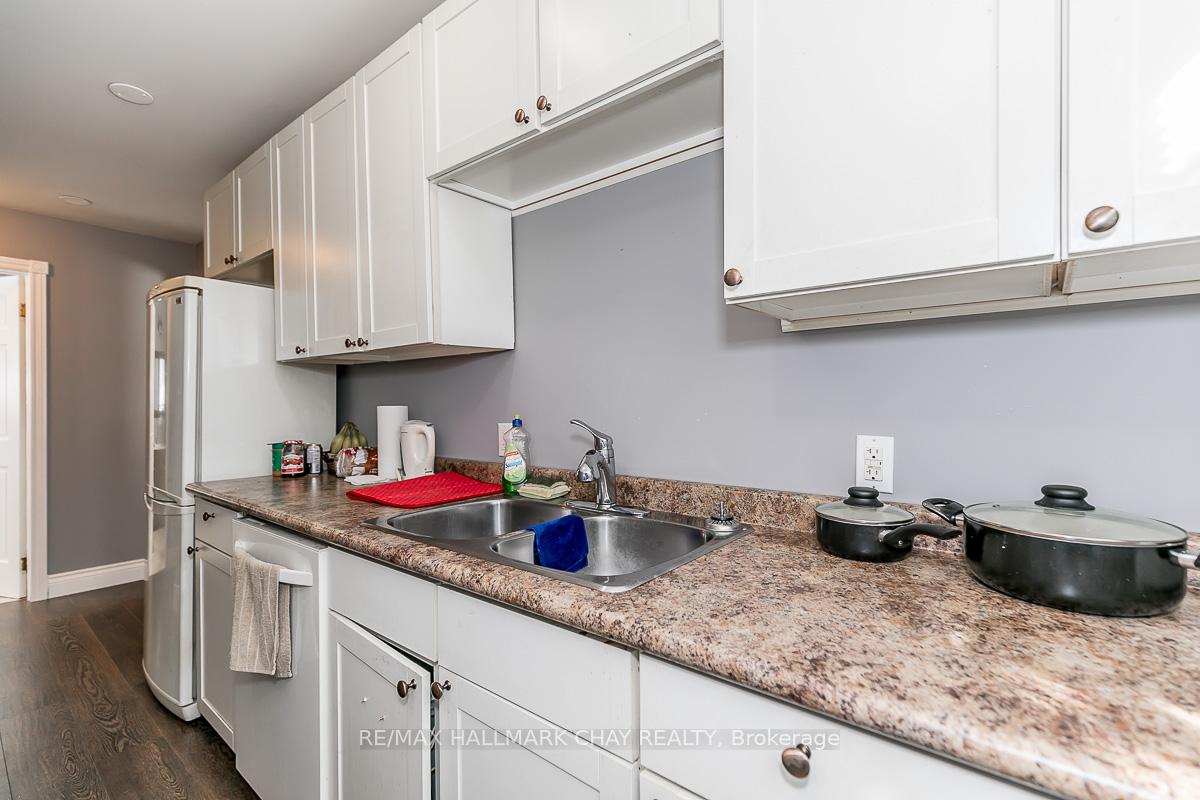 Photo 23 of 230 Queen Street, Midland — HOMEH