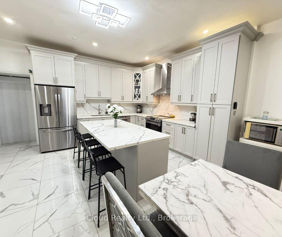 Photo 3 of 7404 Tremaine Road, Milton, Milton North — HOMEH