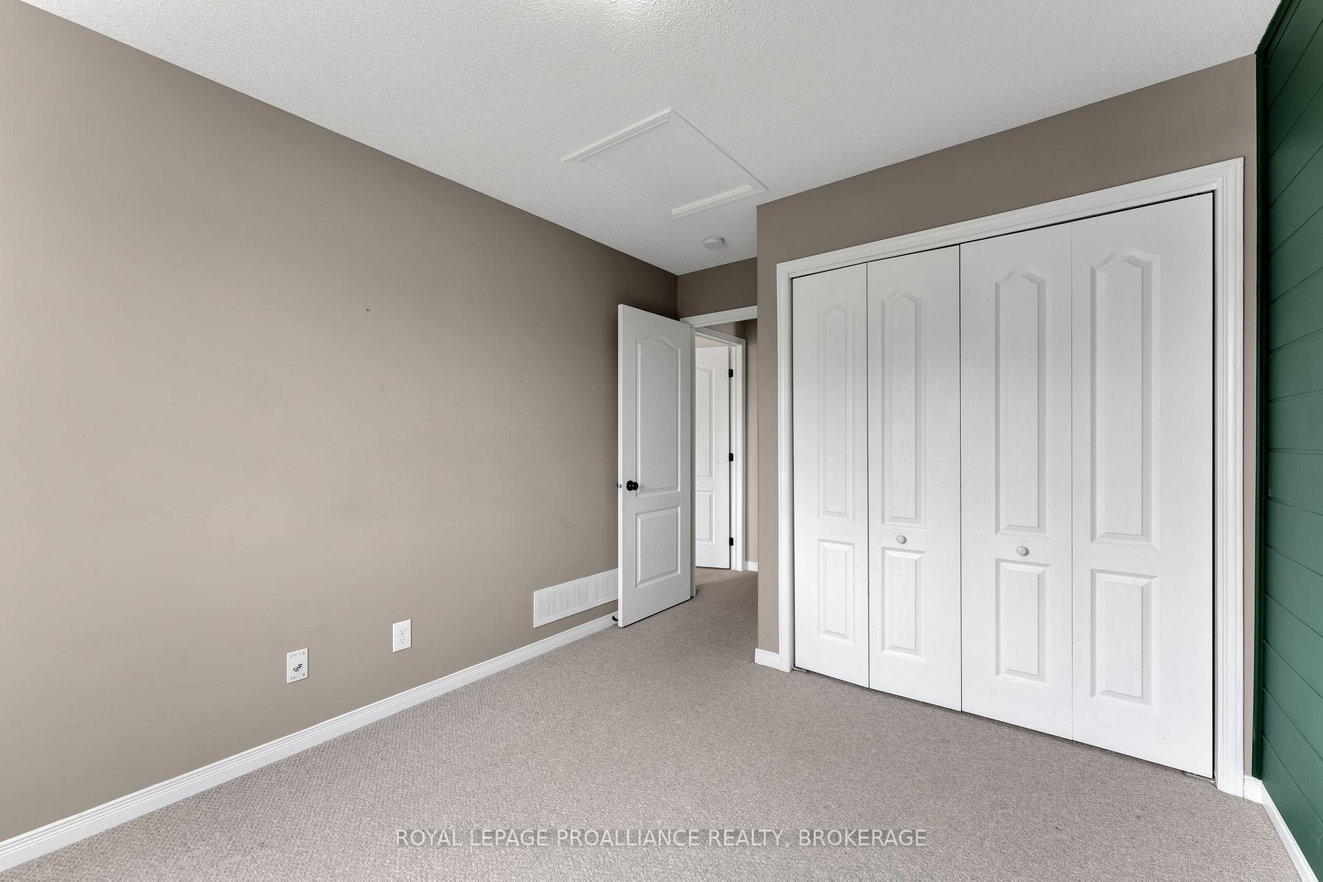 Photo 22 of 1576 Crimson Crescent, Kingston, City Northwest — HOMEH