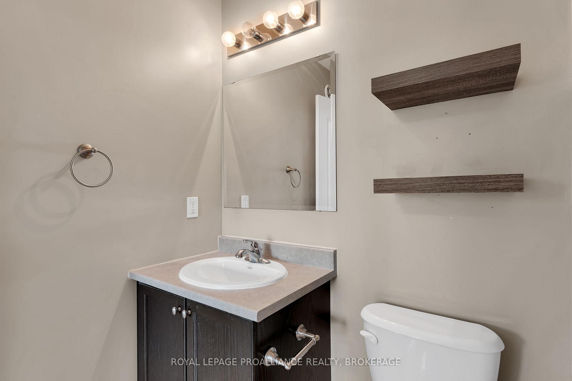 Photo 32 of 1576 Crimson Crescent, Kingston, City Northwest — HOMEH