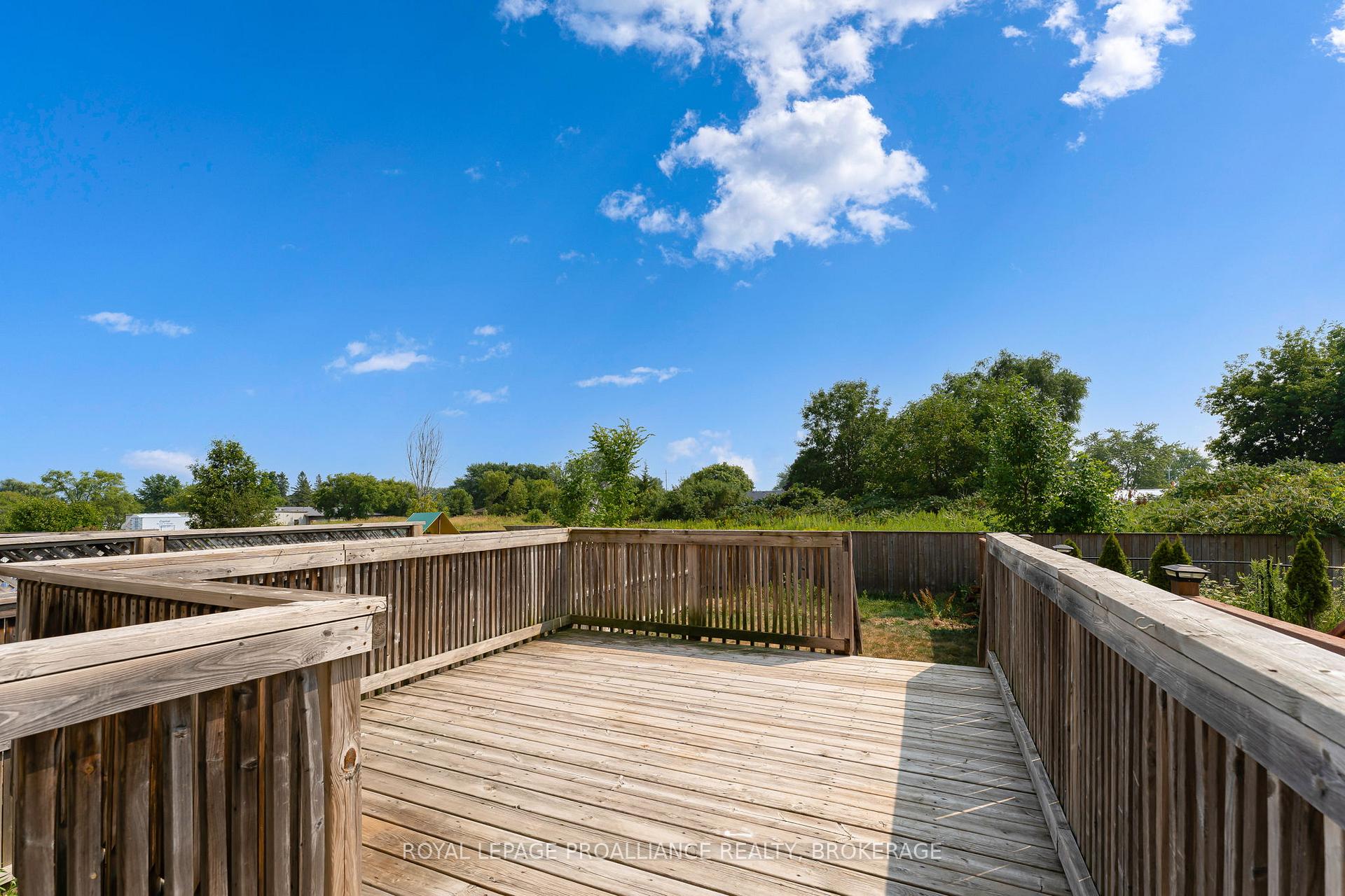 Photo 34 of 1576 Crimson Crescent, Kingston, City Northwest — HOMEH