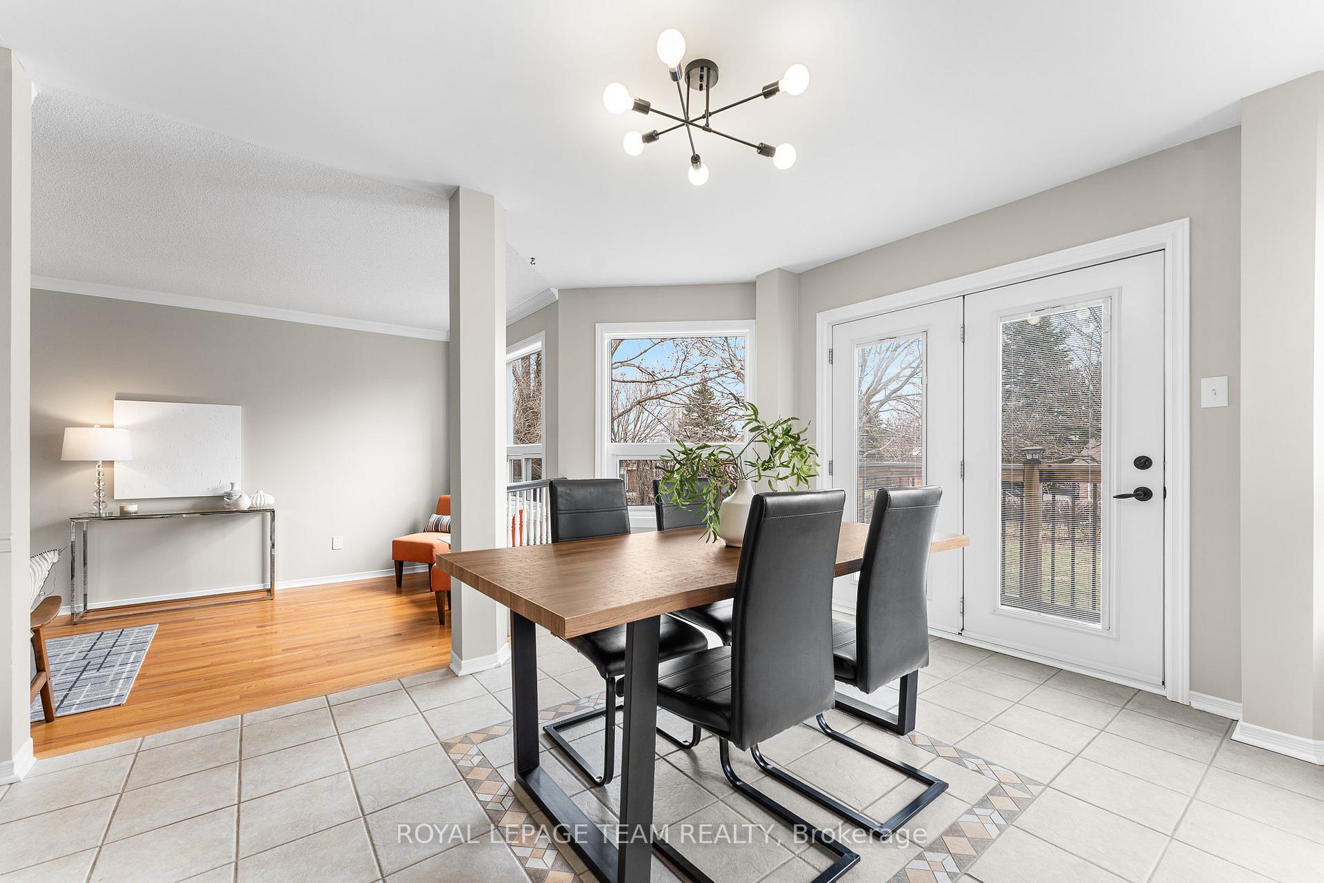 Photo 16 of 1 Brady Avenue, Ottawa, Kanata - Morgan's Grant/South March — HOMEH