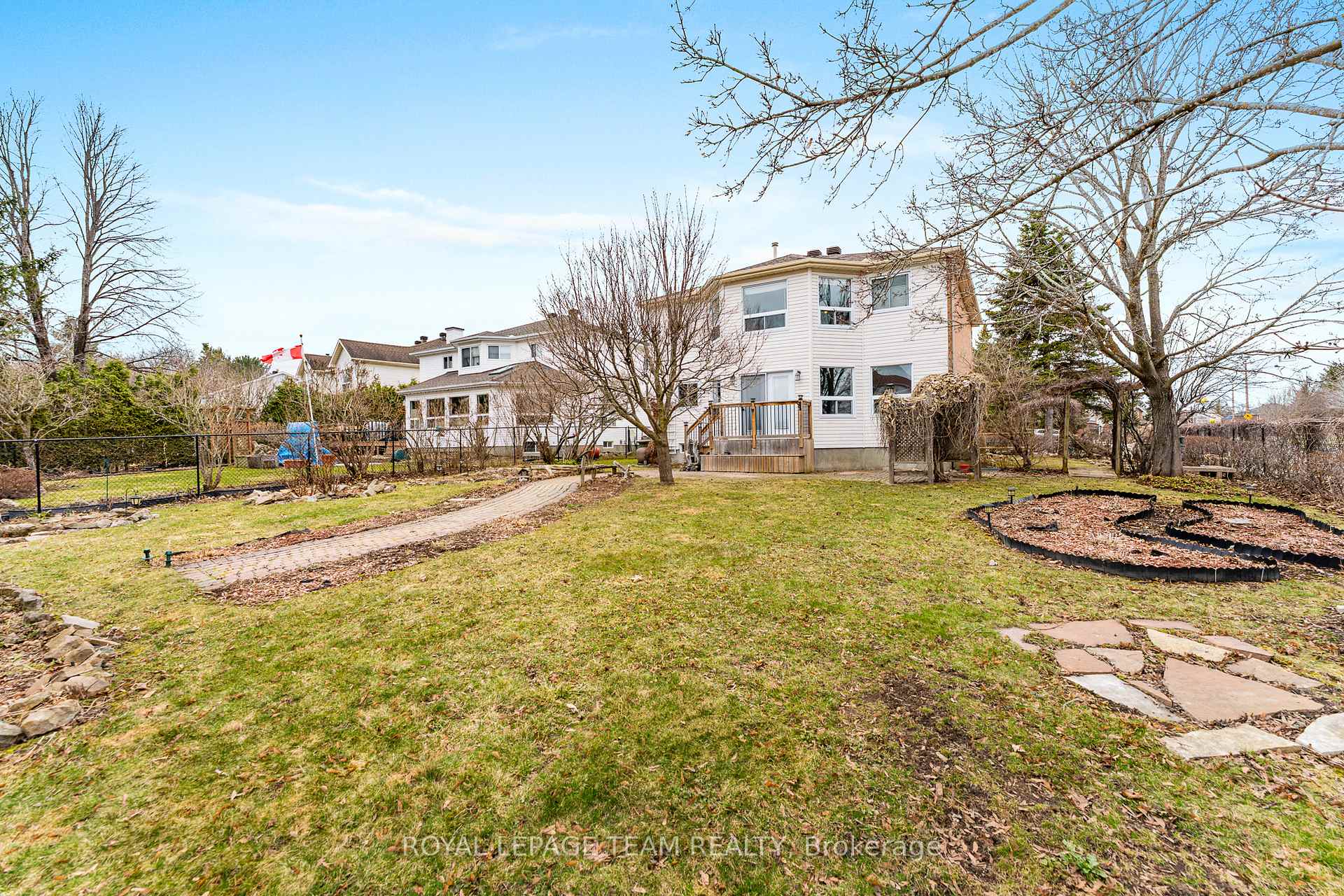 Photo 46 of 1 Brady Avenue, Ottawa, Kanata - Morgan's Grant/South March — HOMEH