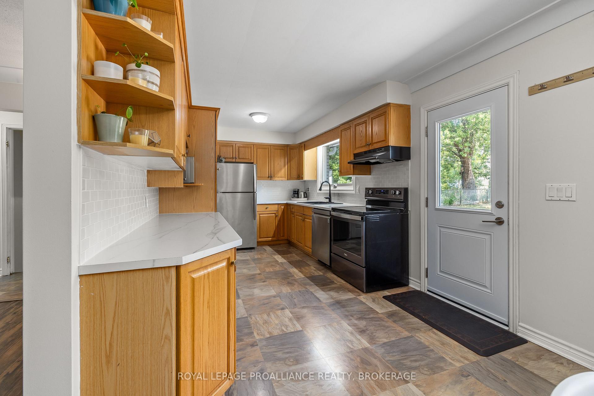 Photo 13 of 174 Chelsea Road, Kingston, City Southwest — HOMEH