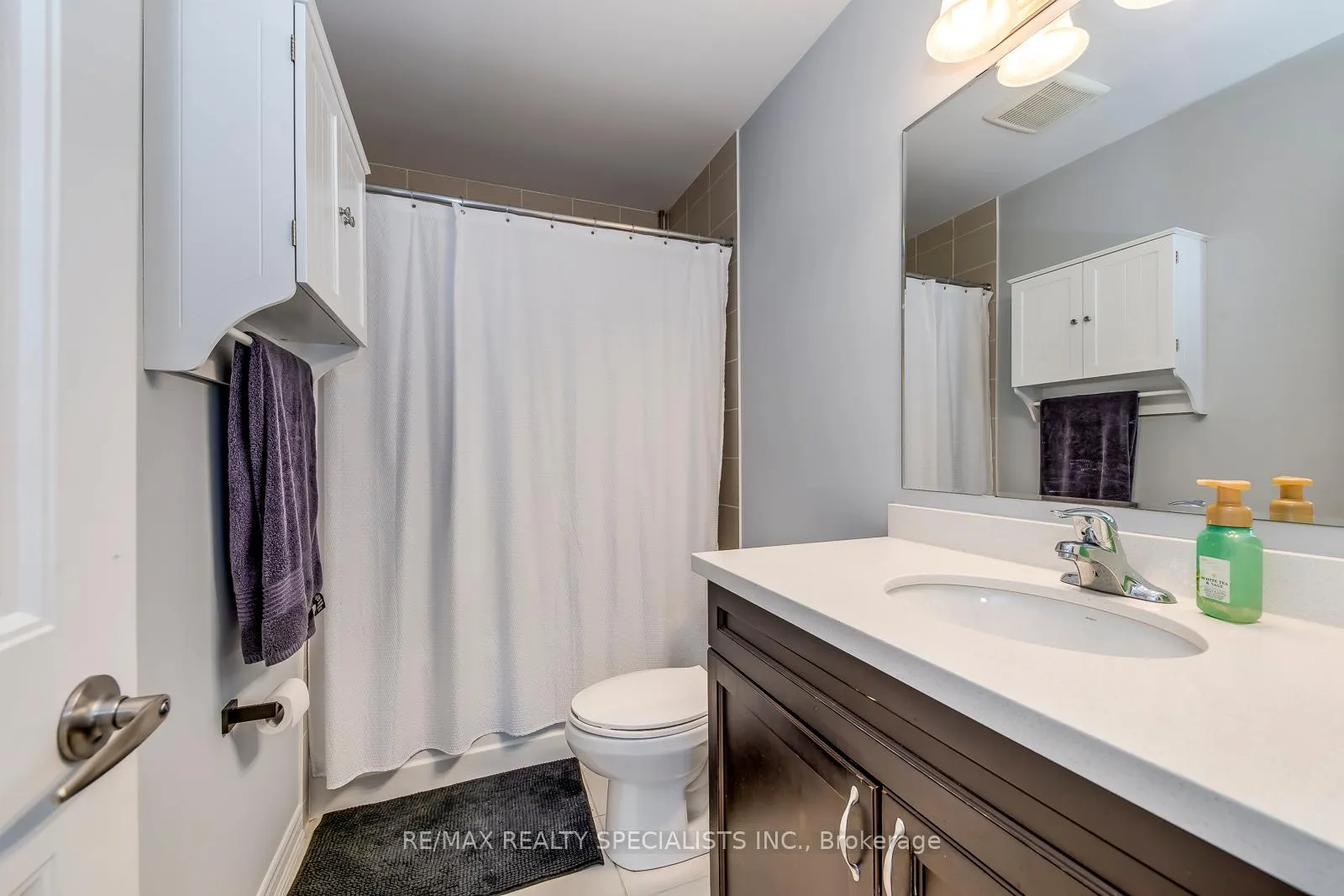 Photo 34 of 313 Gooding Crescent, Milton, Ford — HOMEH