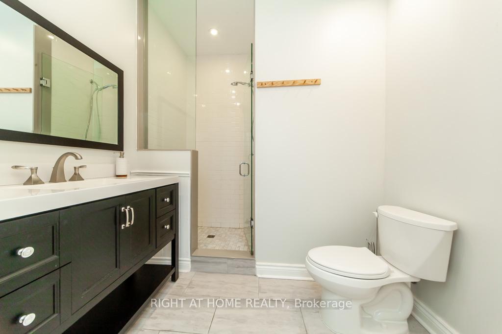 Photo 10 of Unit Carriage House, 2 Peter Street, Markham, Old Markham Village — HOMEH
