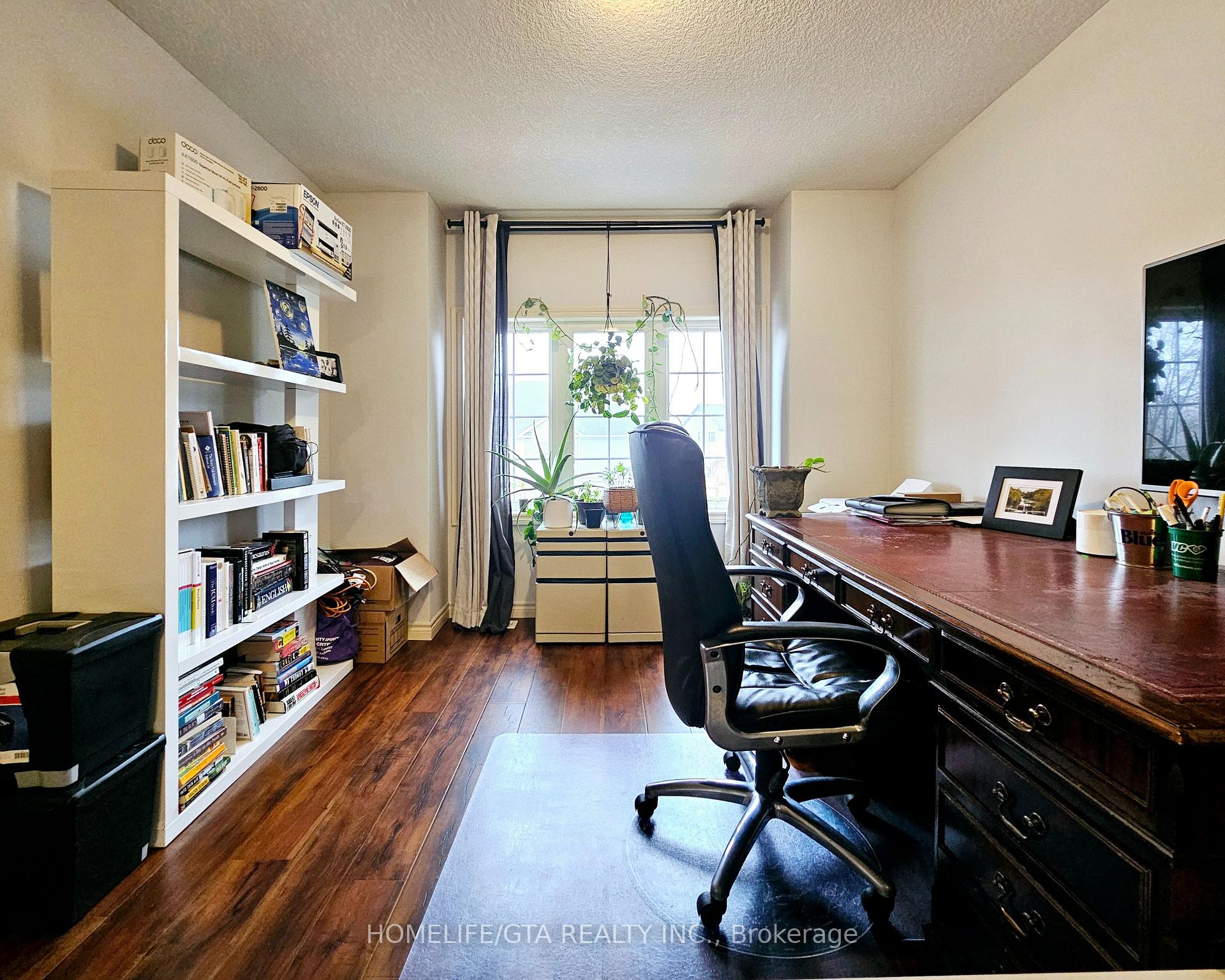 Photo 12 of 299 Old Huron Road, Kitchener — HOMEH