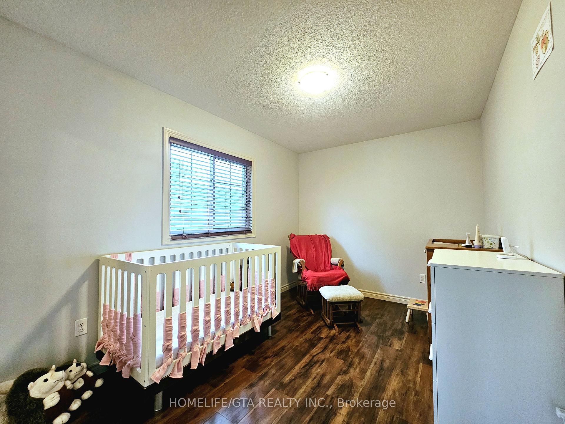 Photo 17 of 299 Old Huron Road, Kitchener — HOMEH