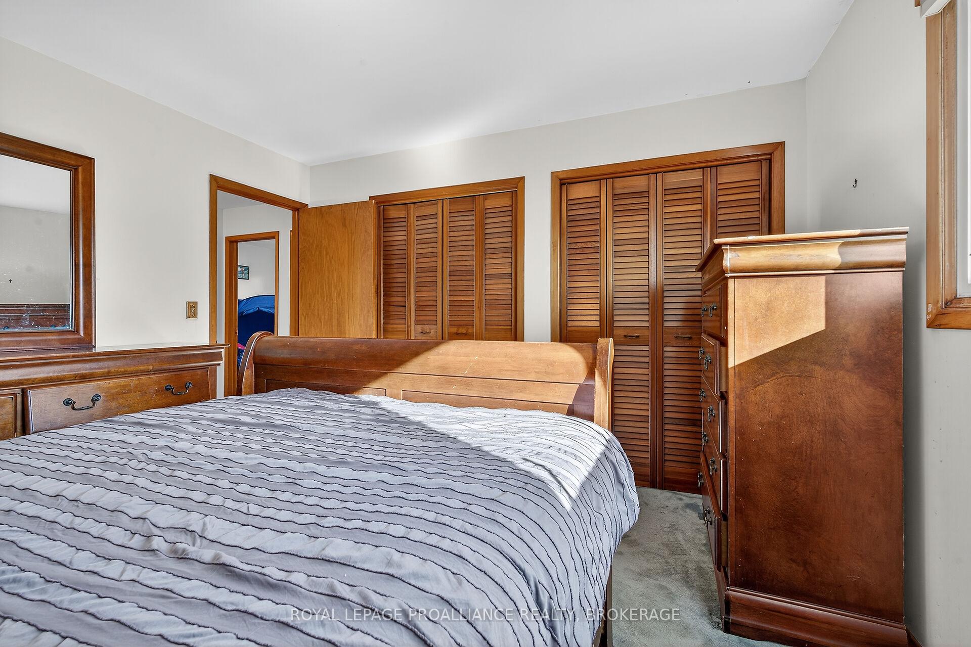 Photo 15 of 747 Laidlaw Crescent, Kingston, South of Taylor-Kidd Blvd — HOMEH