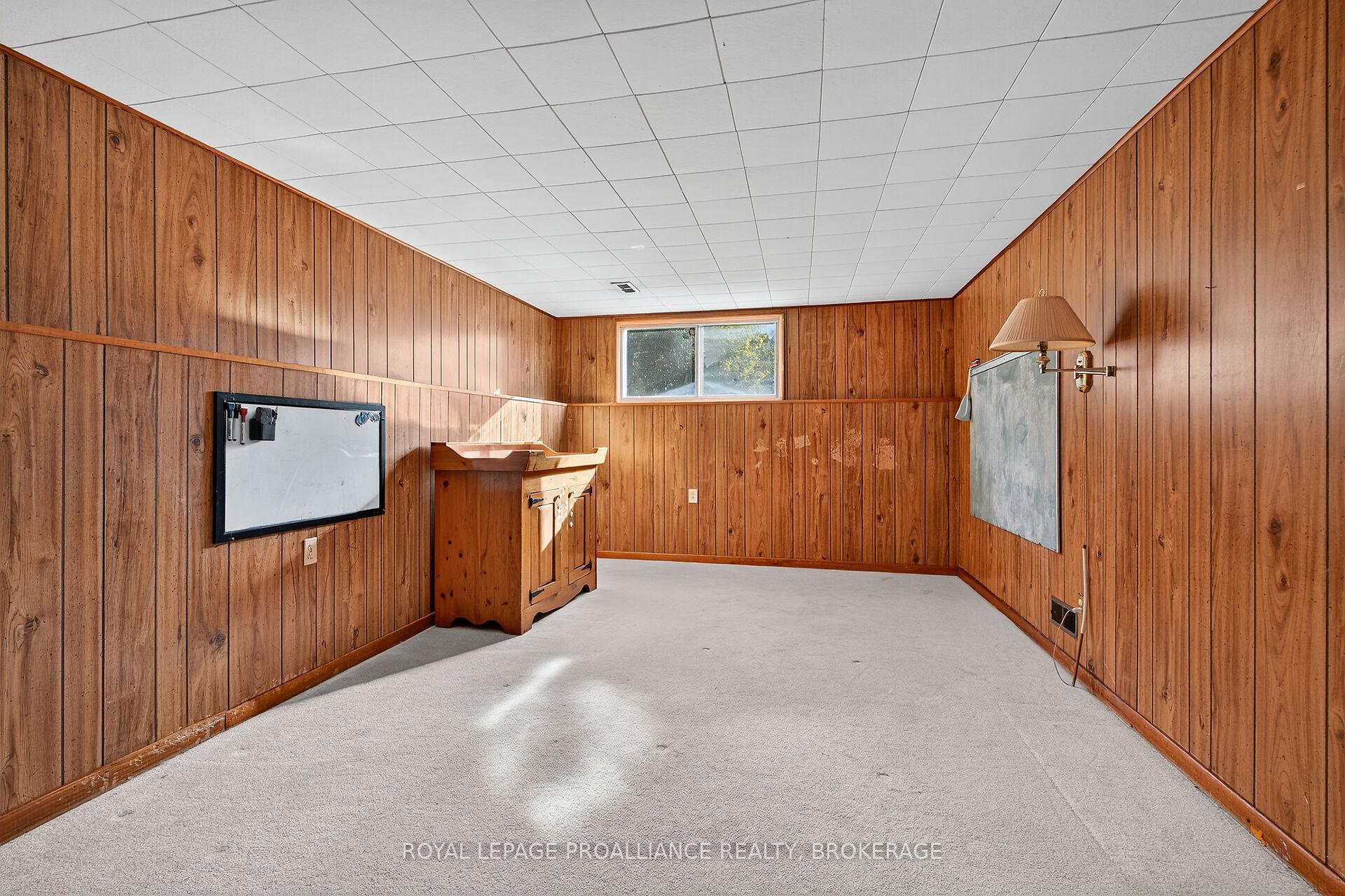 Photo 19 of 747 Laidlaw Crescent, Kingston, South of Taylor-Kidd Blvd — HOMEH