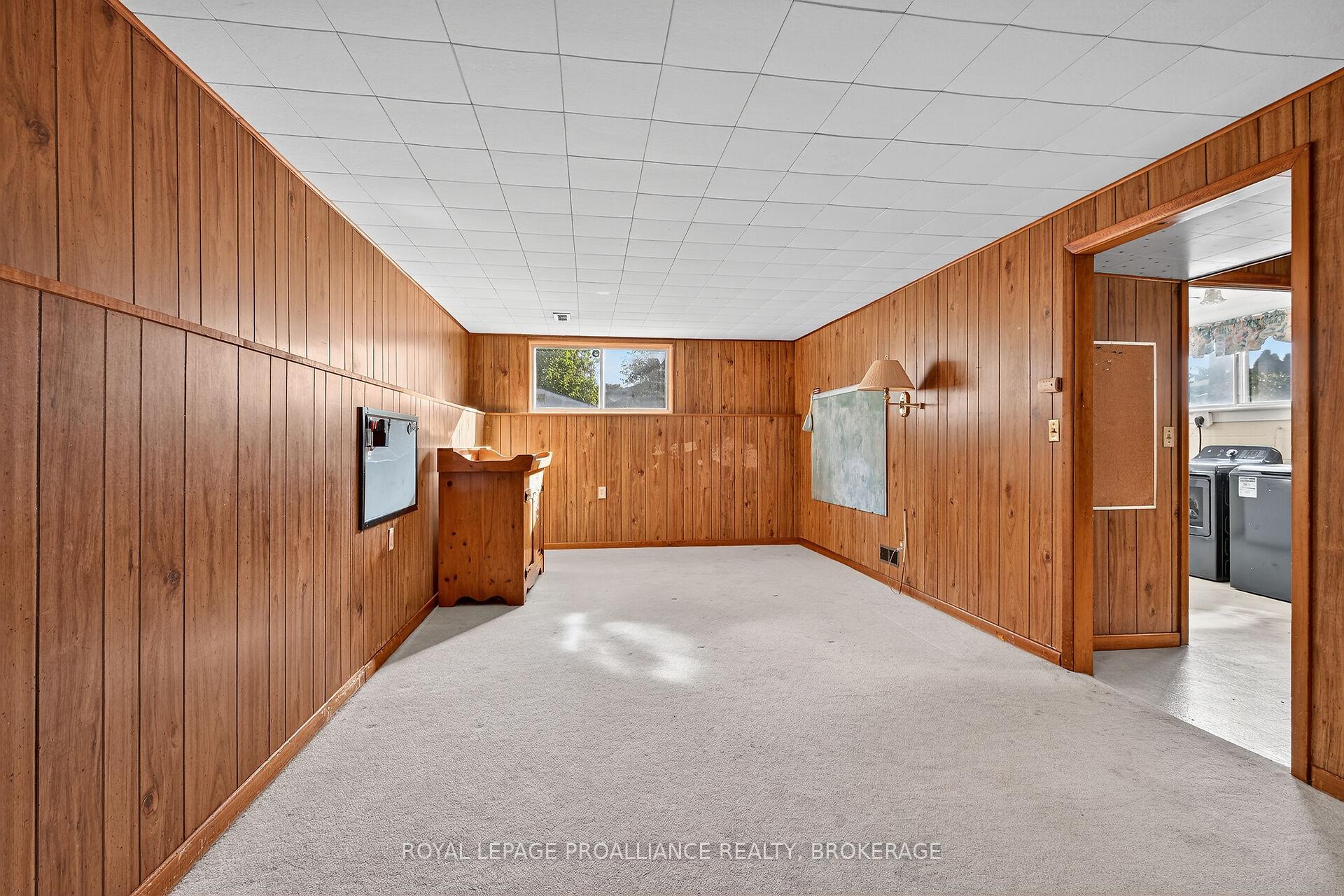 Photo 22 of 747 Laidlaw Crescent, Kingston, South of Taylor-Kidd Blvd — HOMEH