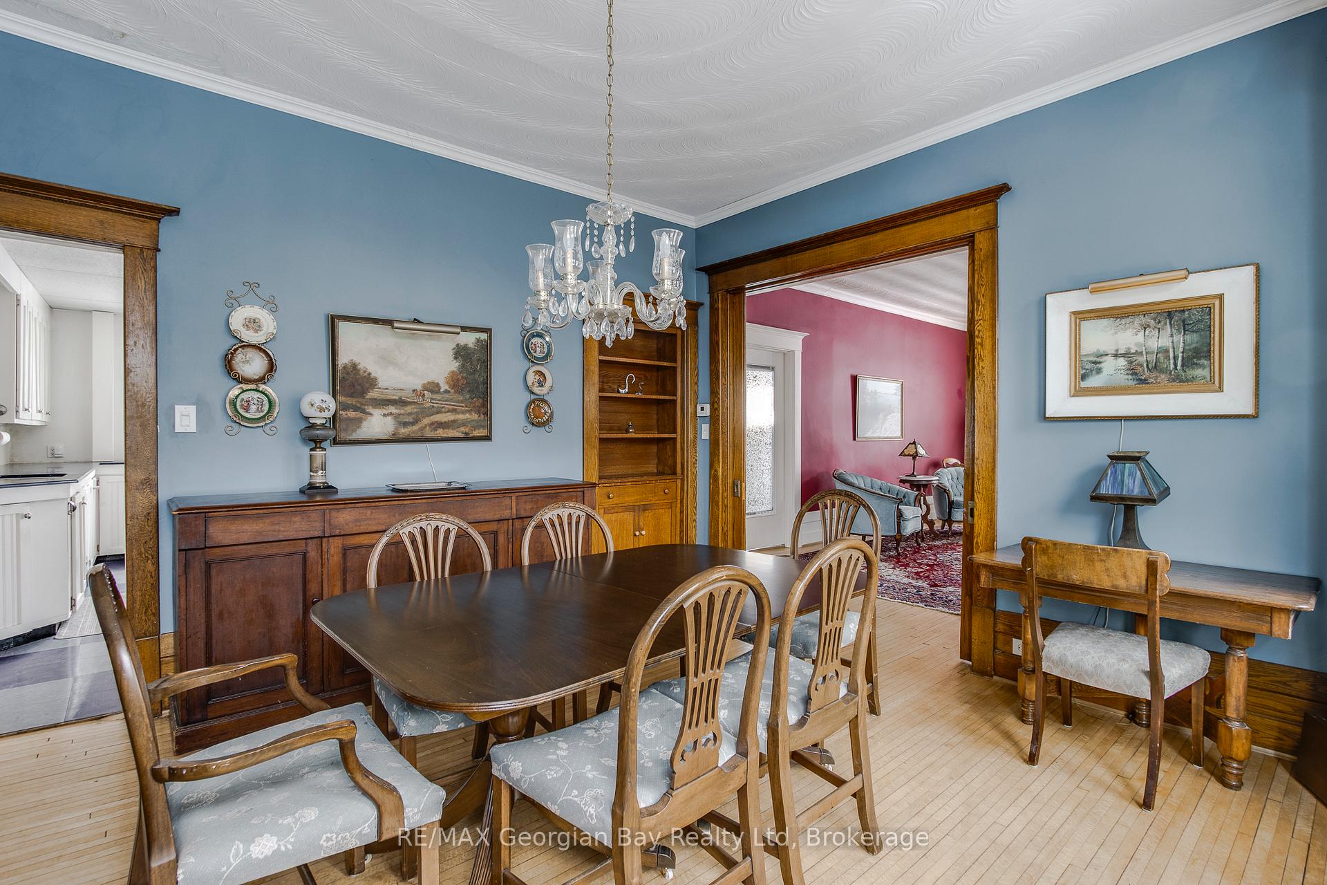 Photo 14 of 295 Sixth Street, Midland — HOMEH