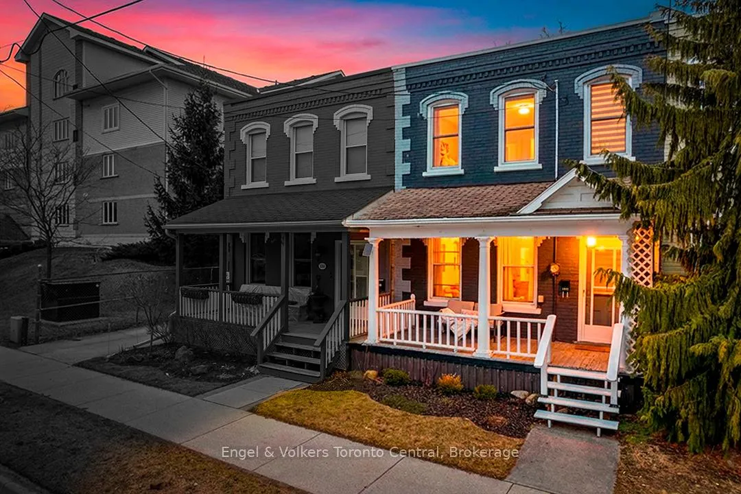 Front of 1092 1st Avenue W