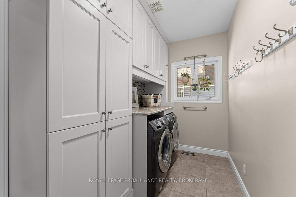 Photo 16 of 1415 Stoneridge Drive, Kingston, City Southwest — HOMEH