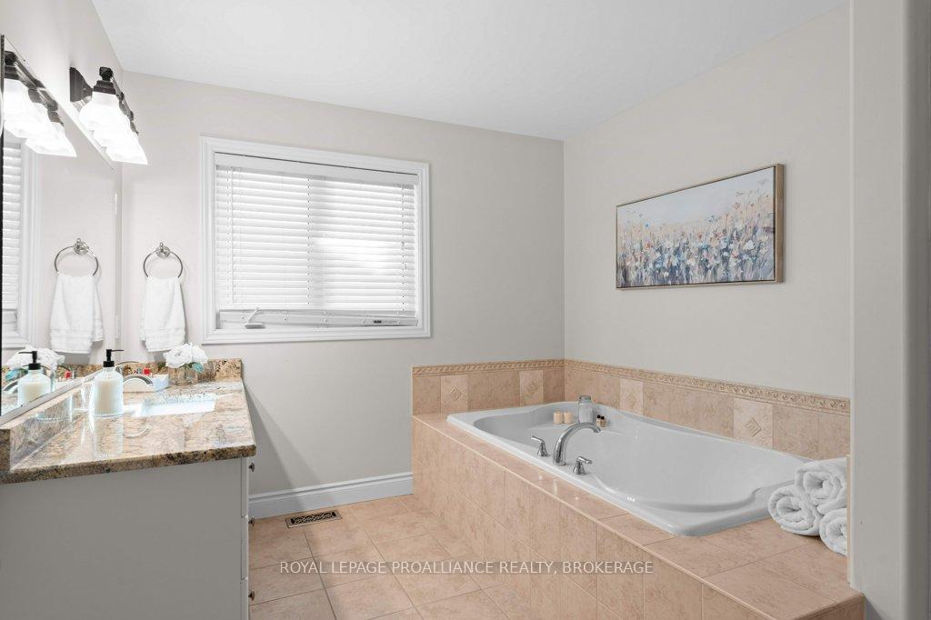 Photo 22 of 1415 Stoneridge Drive, Kingston, City Southwest — HOMEH