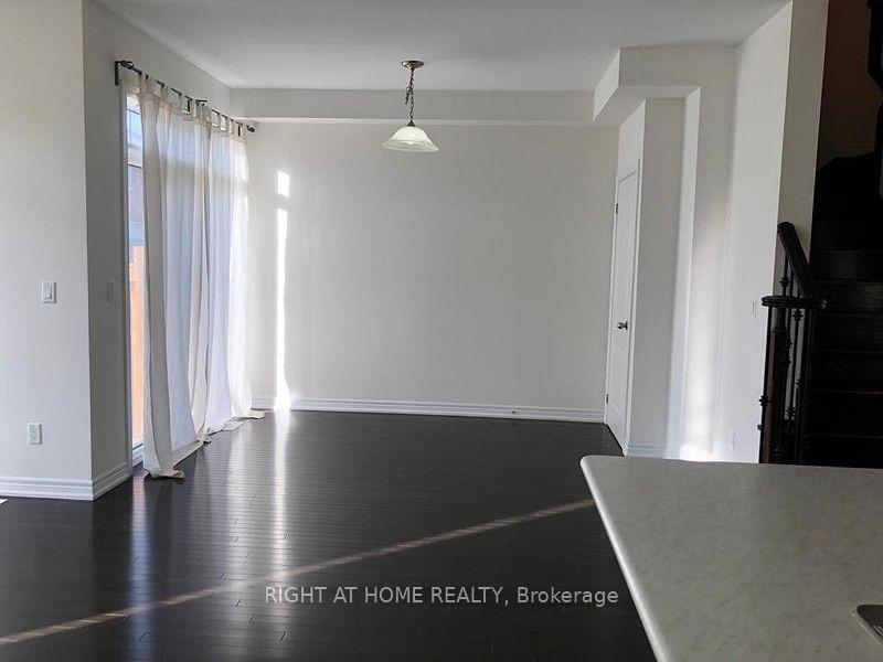 Photo 9 of 333 Hincks Drive, Milton, Clarke — HOMEH