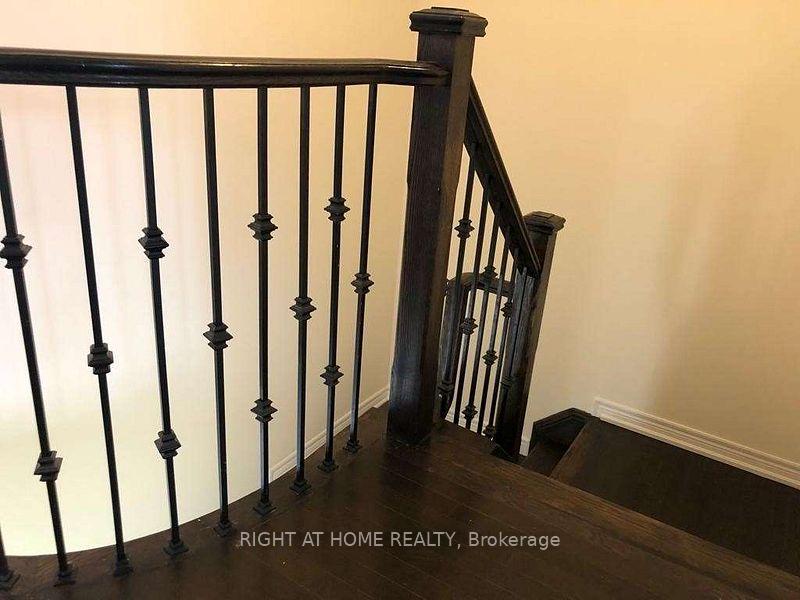 Photo 11 of 333 Hincks Drive, Milton, Clarke — HOMEH