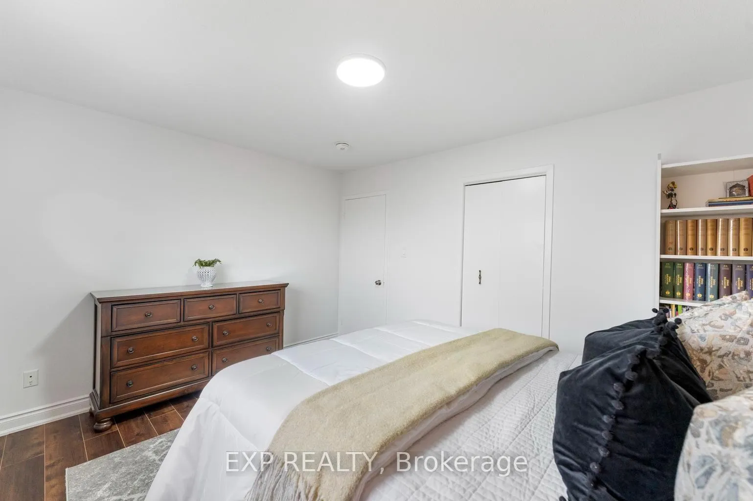 Photo 20 of 36 Jellicoe Crescent, Brampton, Northgate — HOMEH
