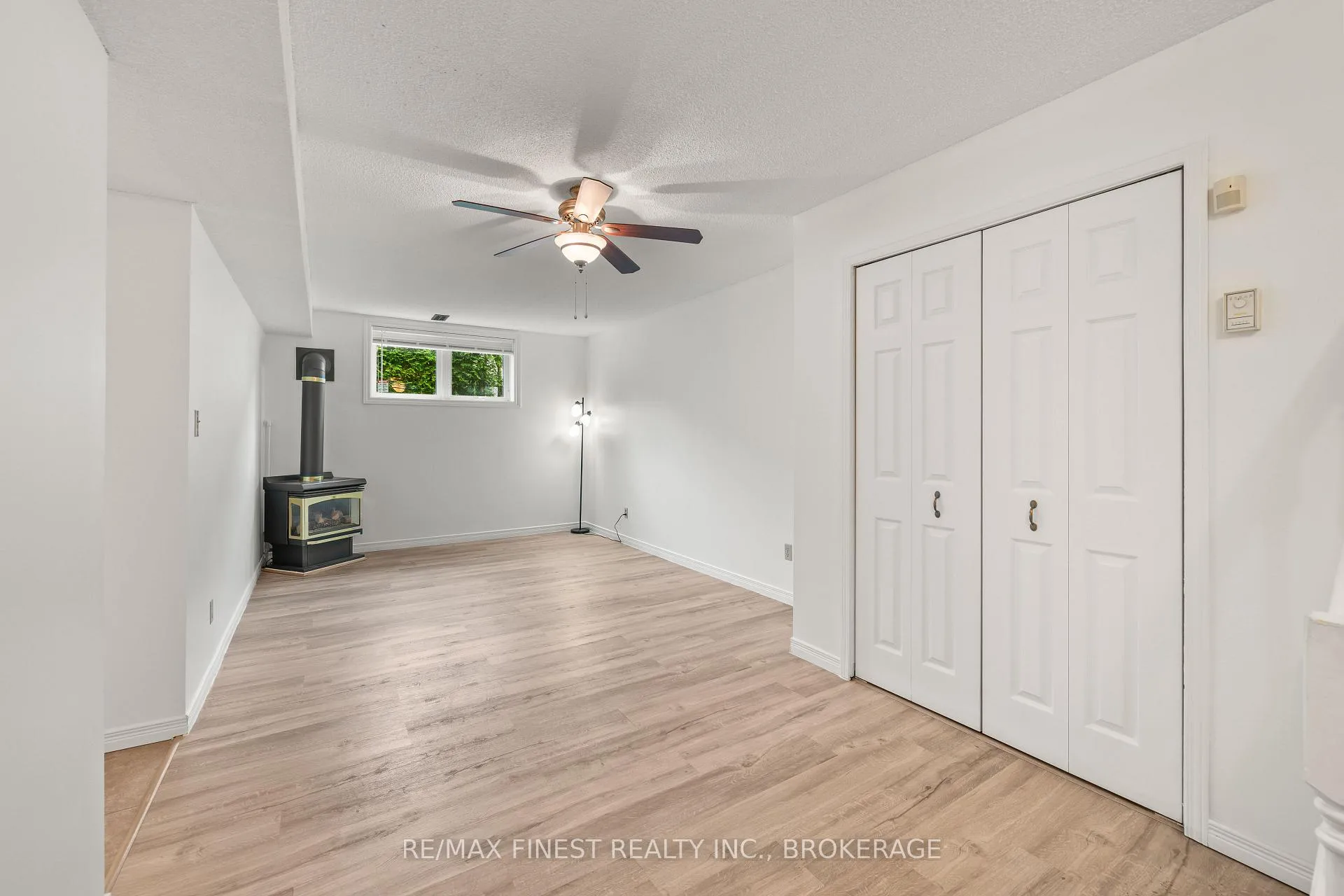 Photo 23 of 885 Purcell Crescent, Kingston, North of Taylor-Kidd Blvd — HOMEH
