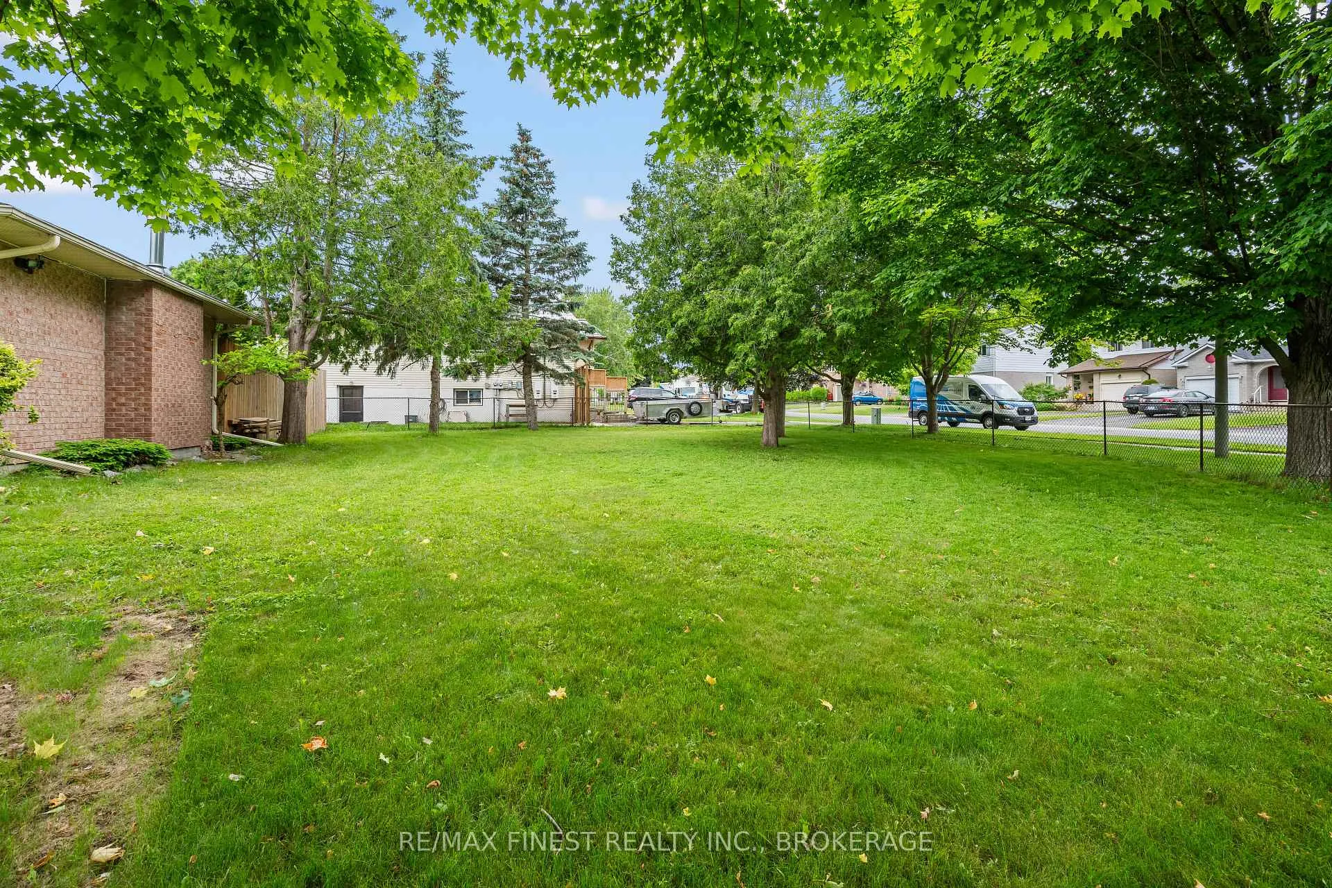 Photo 37 of 885 Purcell Crescent, Kingston, North of Taylor-Kidd Blvd — HOMEH