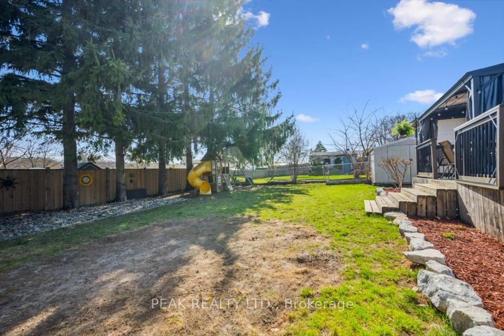 Photo 36 of 37 Gracefield Crescent, Kitchener — HOMEH