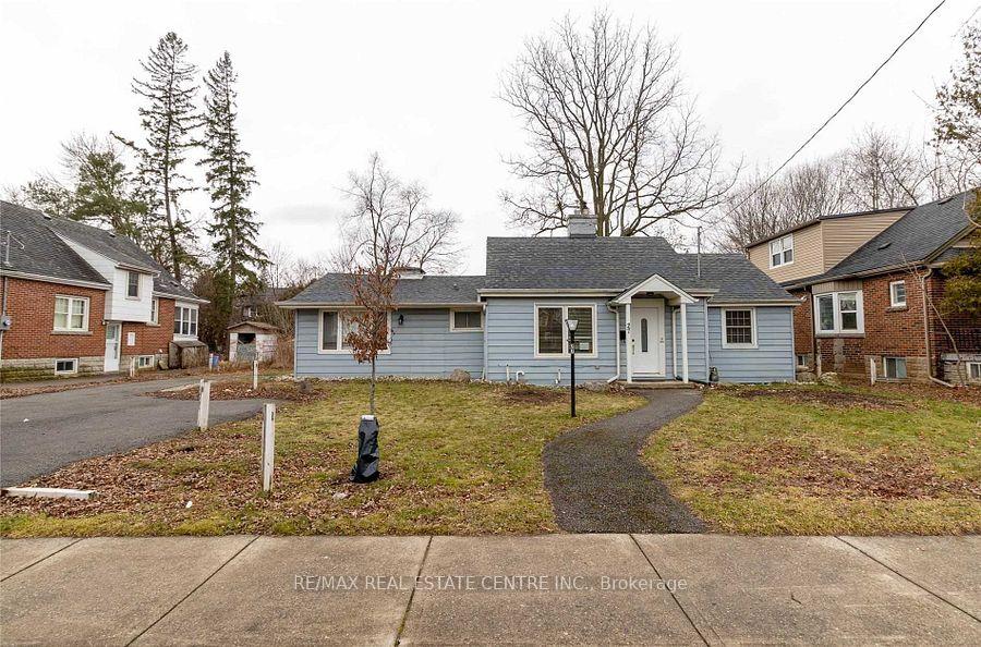 Photo 37 of 27 Hollywood Street N, Hamilton, Ainslie Wood — HOMEH