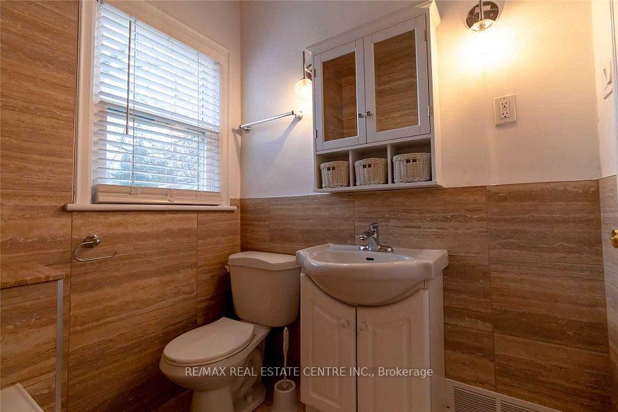 Photo 38 of 27 Hollywood Street N, Hamilton, Ainslie Wood — HOMEH