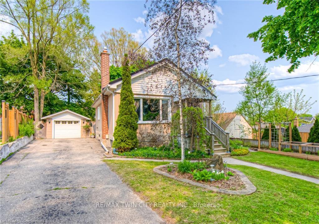 Photo 1 of 12 Barclay Avenue, Kitchener — HOMEH