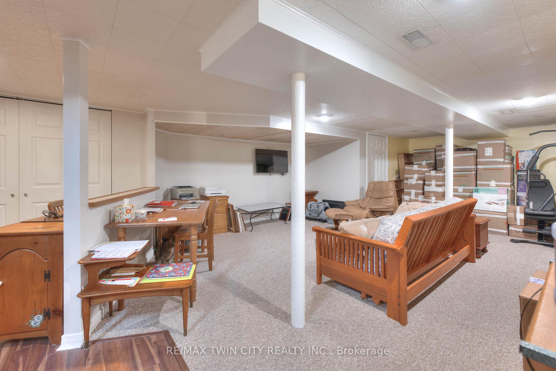 Photo 20 of 12 Barclay Avenue, Kitchener — HOMEH