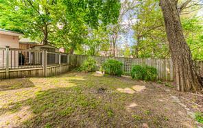 Photo 27 of 12 Barclay Avenue, Kitchener — HOMEH