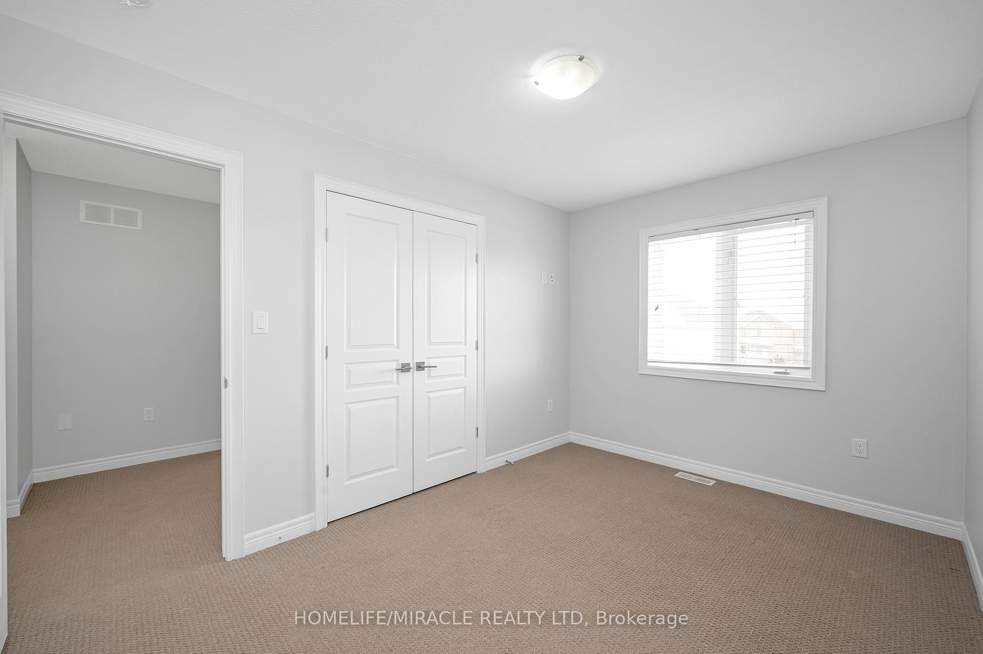Photo 27 of 38 Sexton Crescent, Hamilton, Ancaster — HOMEH