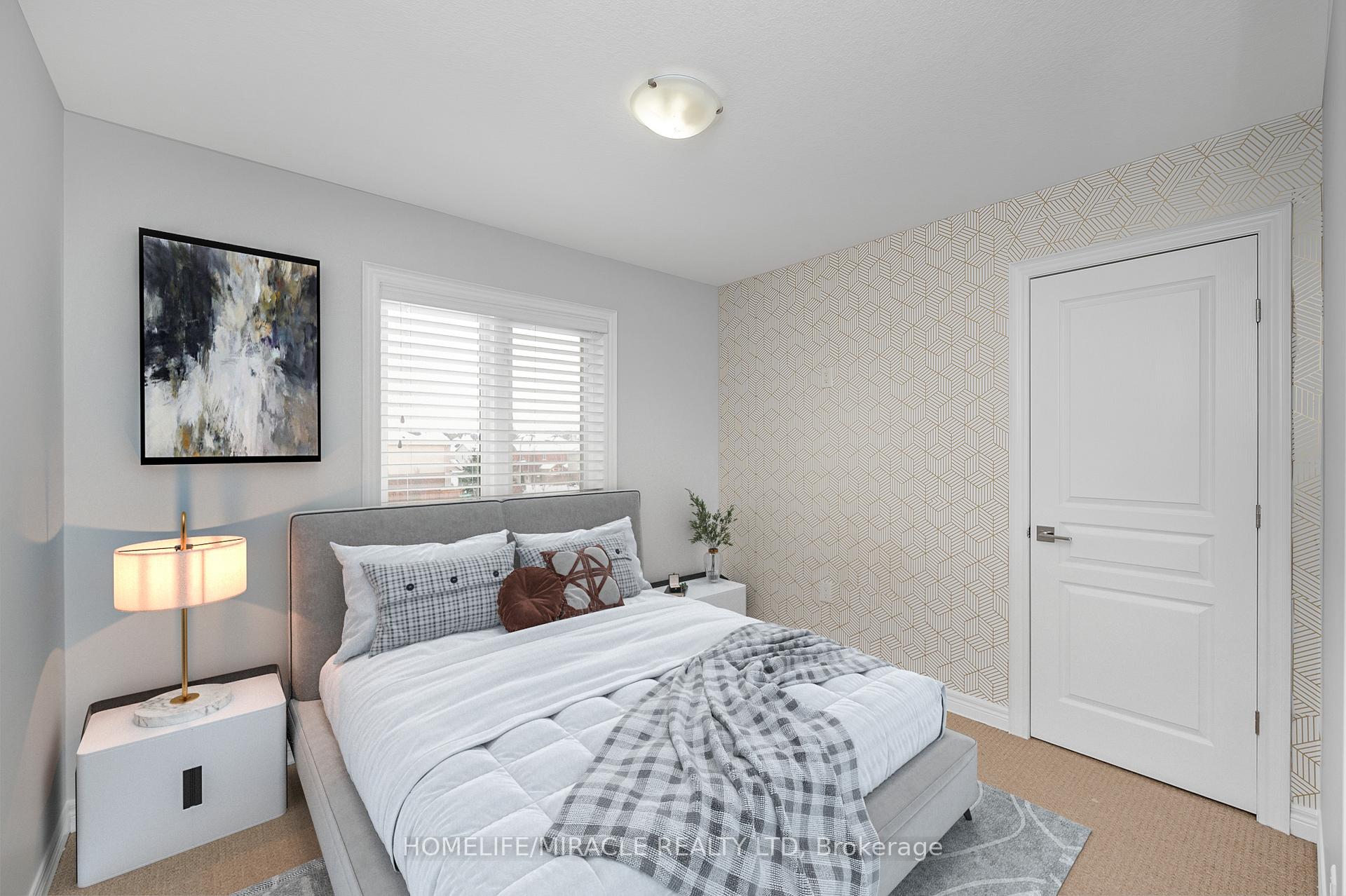 Photo 28 of 38 Sexton Crescent, Hamilton, Ancaster — HOMEH