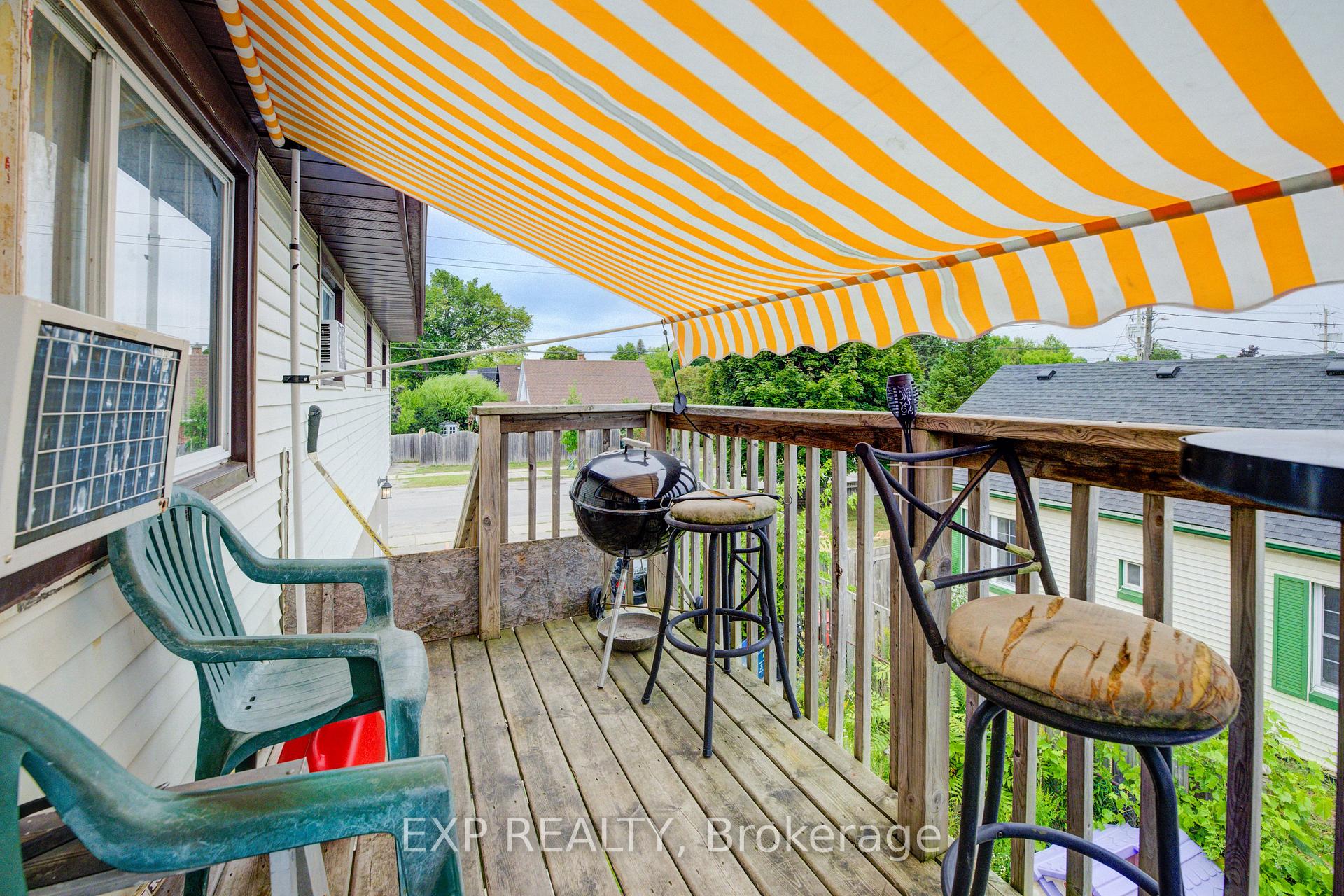 Photo 5 of 324 Maple Avenue, Kitchener, Northward — HOMEH