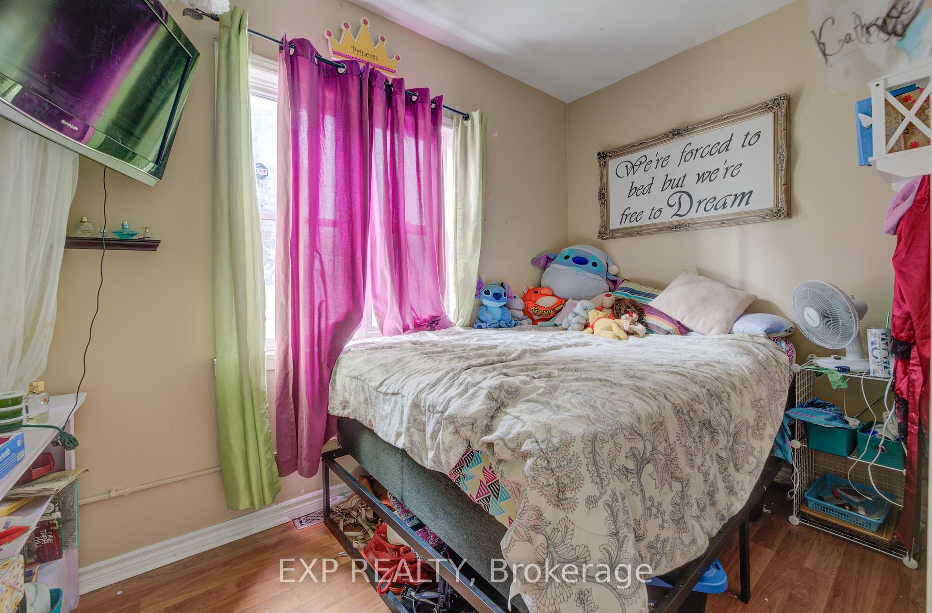 Photo 11 of 324 Maple Avenue, Kitchener, Northward — HOMEH
