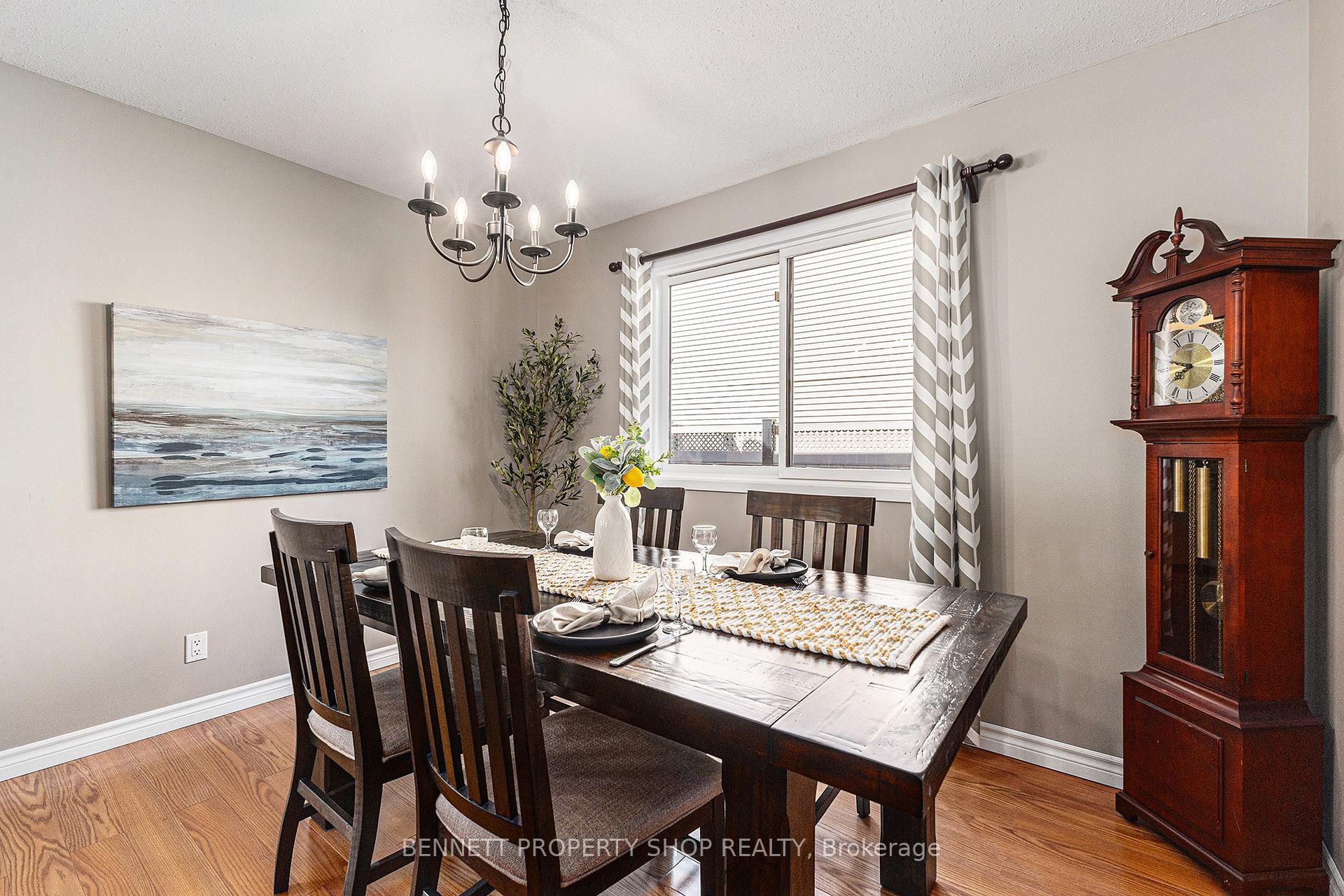 Photo 9 of 71 Hewitt Way, Ottawa, Kanata - Katimavik — HOMEH