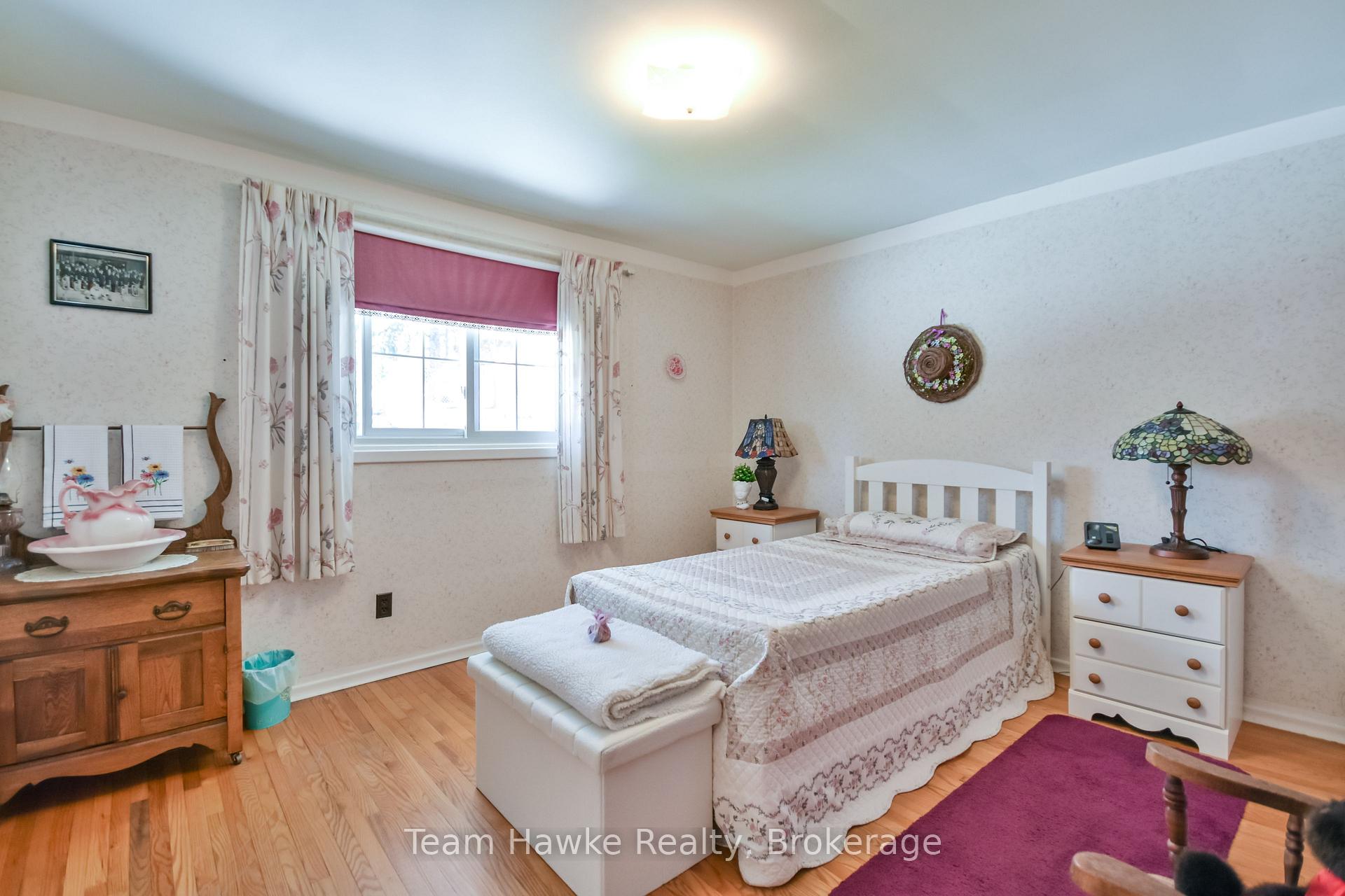 Photo 20 of 569 Manly Street, Midland — HOMEH