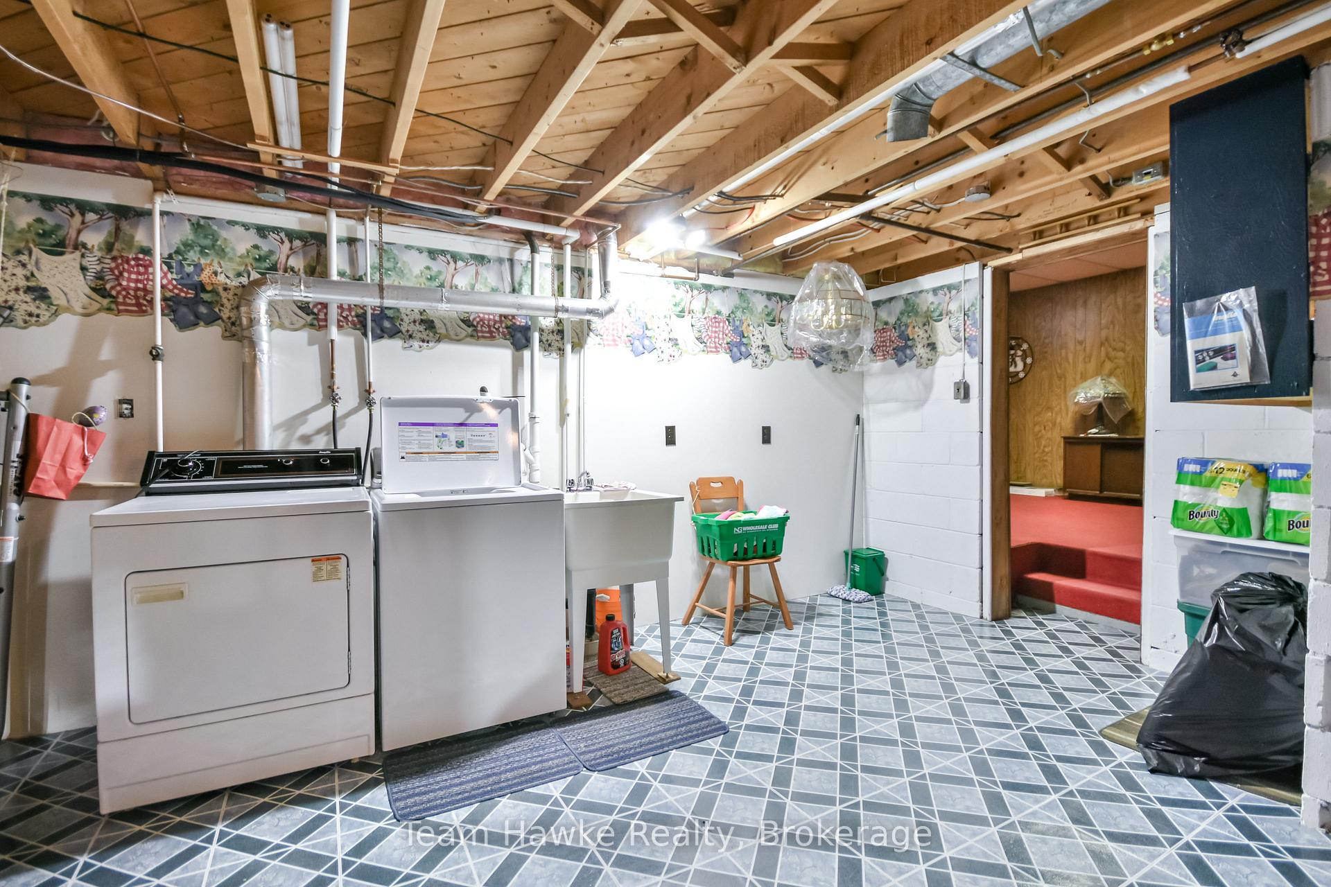 Photo 37 of 569 Manly Street, Midland — HOMEH