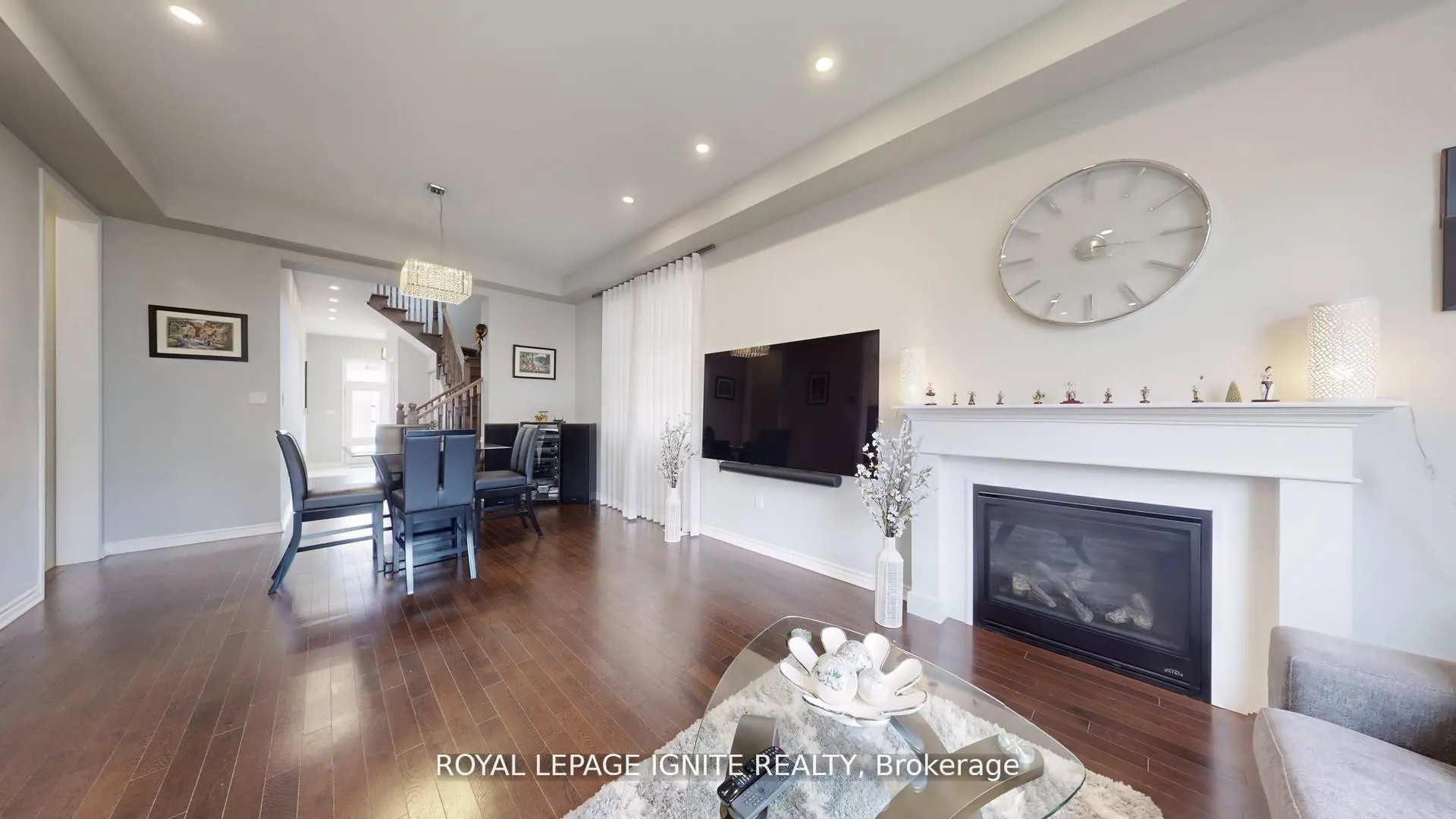 Photo 5 of 546 Kennedy Circle W, Milton, Cobban — HOMEH