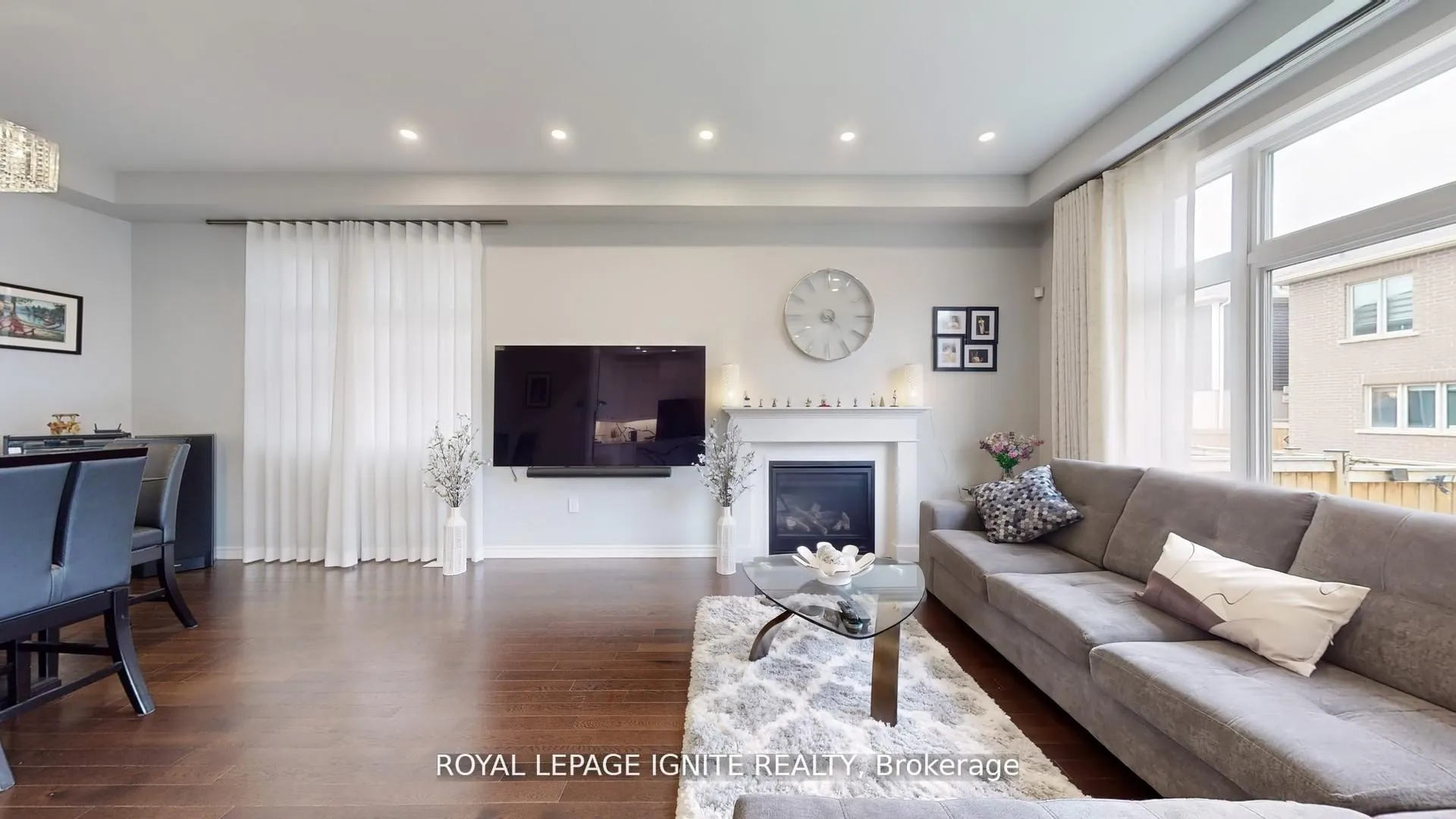 Photo 6 of 546 Kennedy Circle W, Milton, Cobban — HOMEH