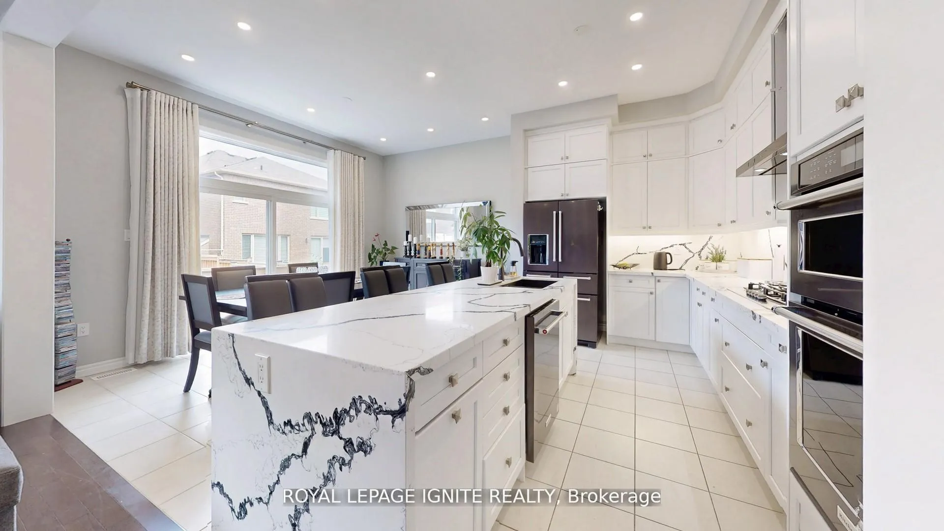 Photo 7 of 546 Kennedy Circle W, Milton, Cobban — HOMEH