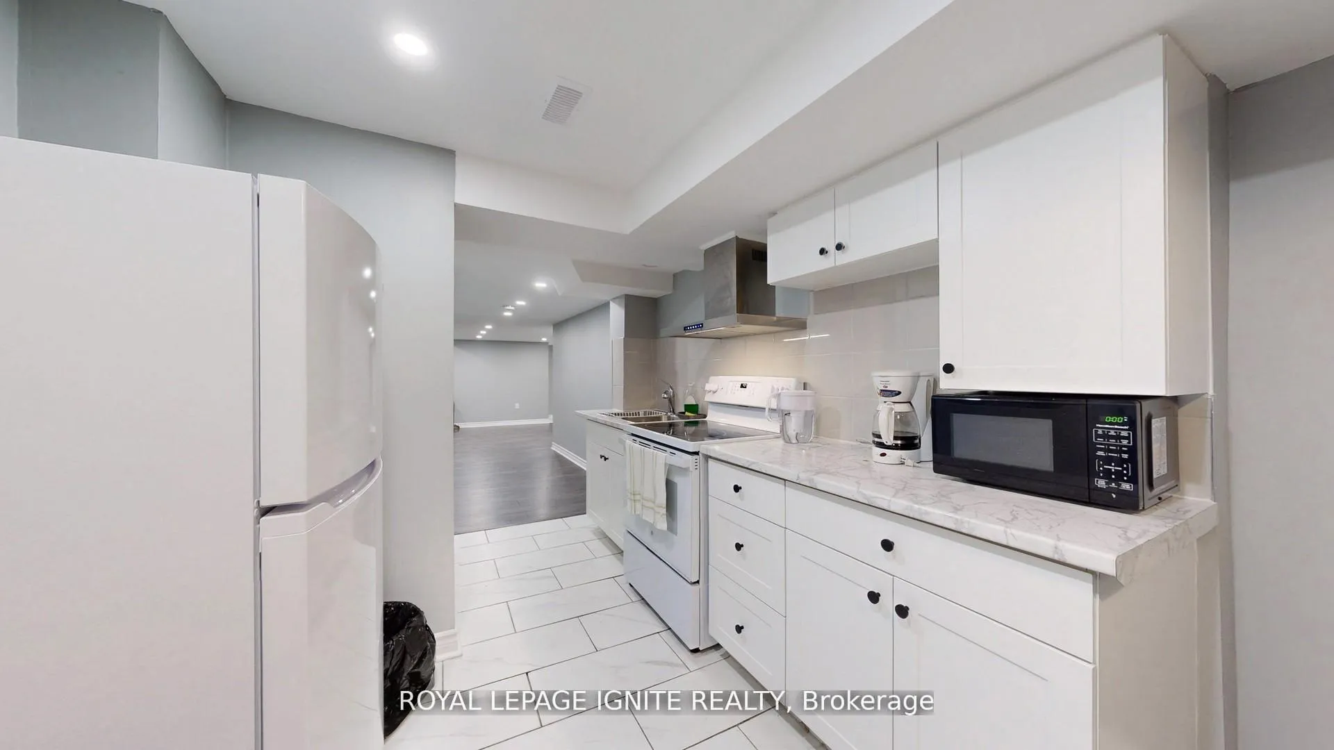Photo 38 of 546 Kennedy Circle W, Milton, Cobban — HOMEH