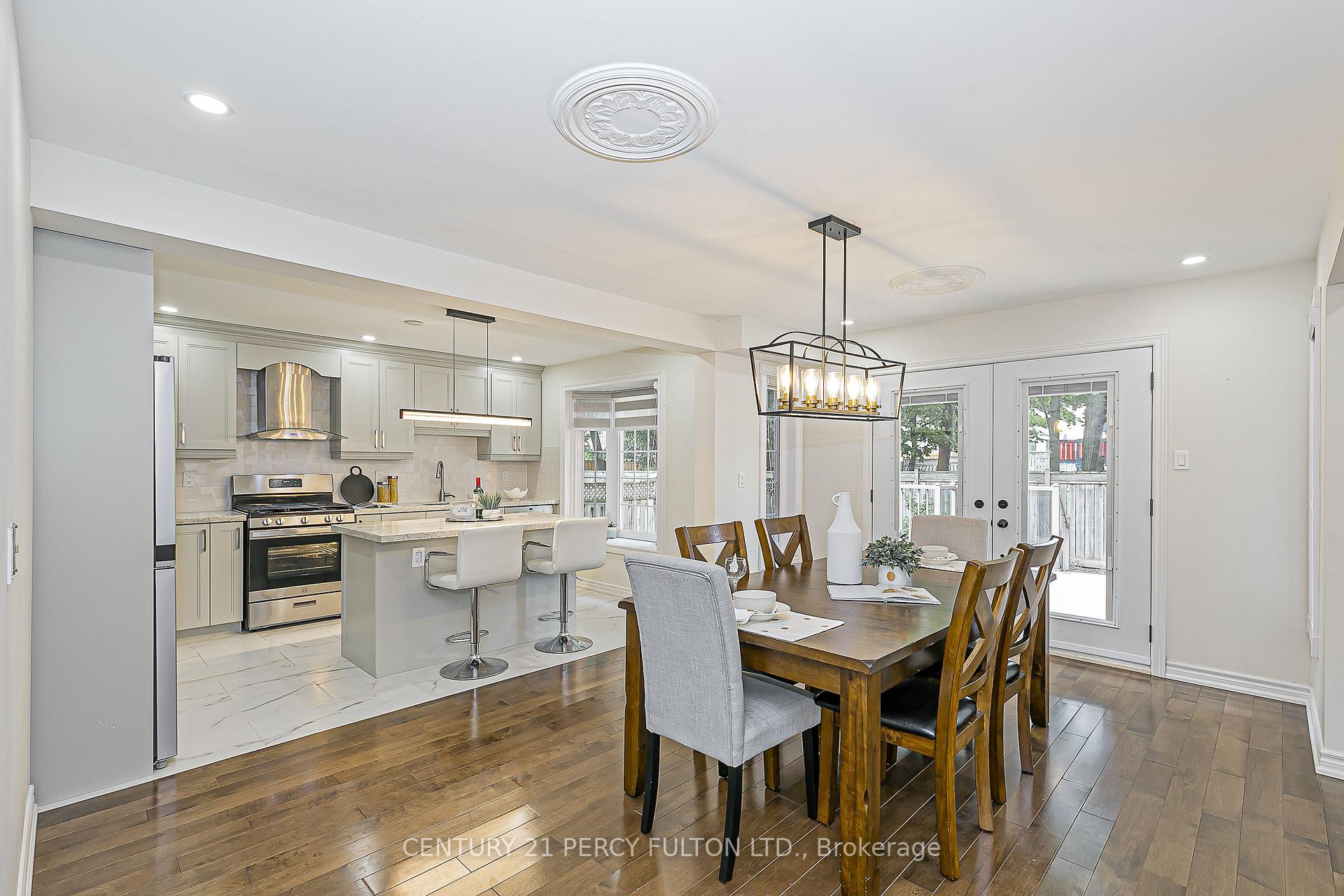 Photo 10 of 85 Havagal Crescent, Markham, Markville — HOMEH